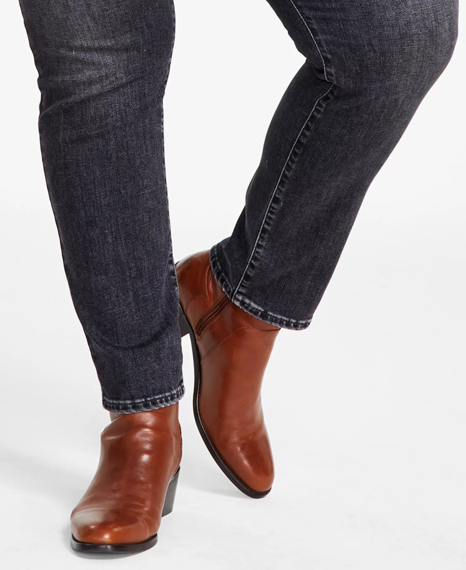 Women's 311 Mid Rise Shaping Skinny Jeans - Bloom Black - 14W