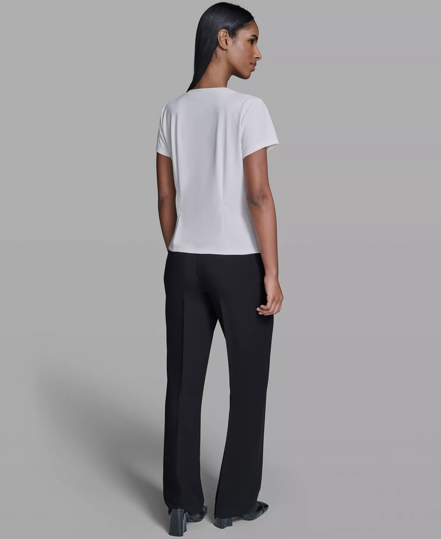 Women's Cinched Waist Crew Neck Top - Bisque - L