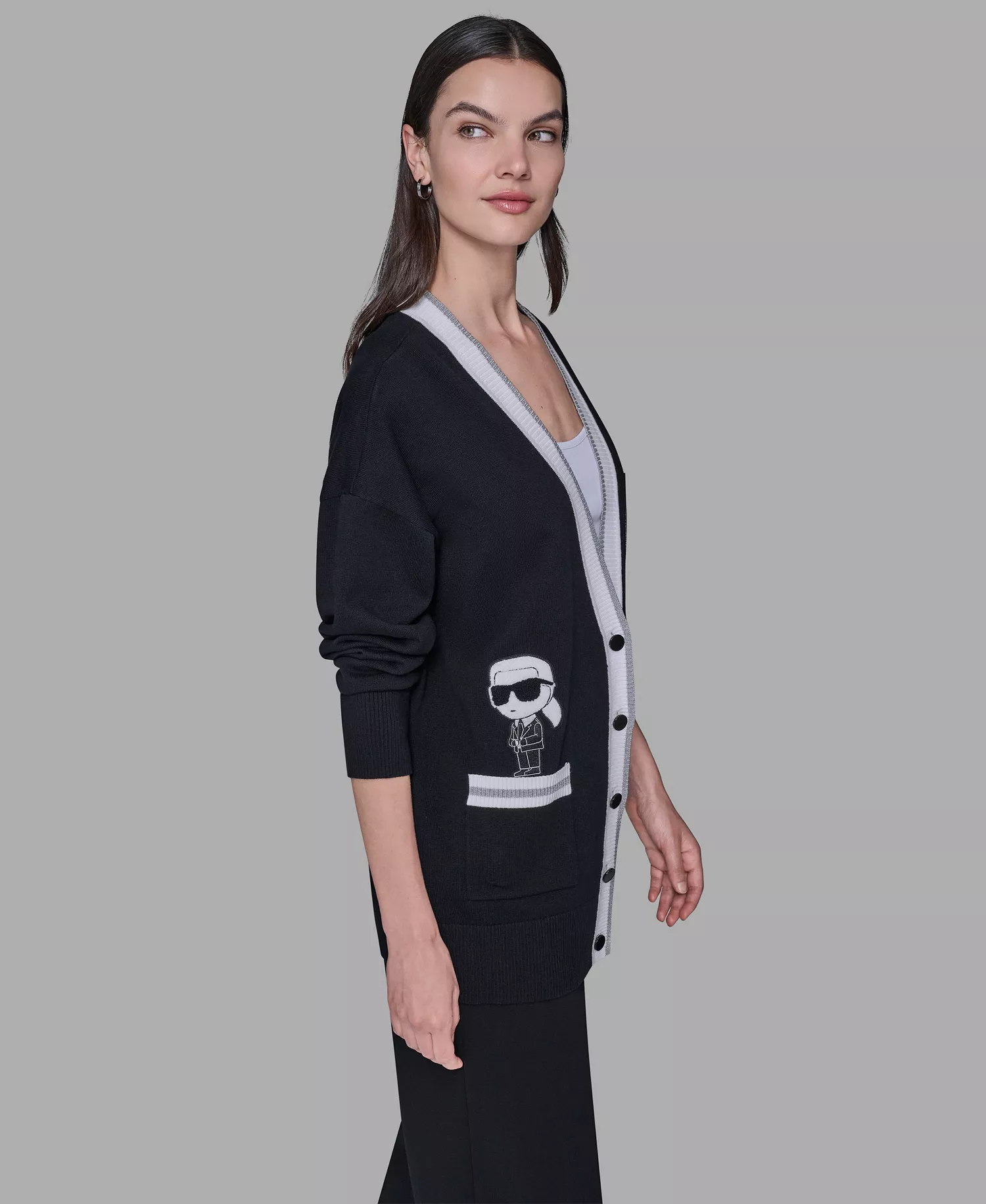 Women's Patch Detail Cardigan Sweater - Black/Soft White - L