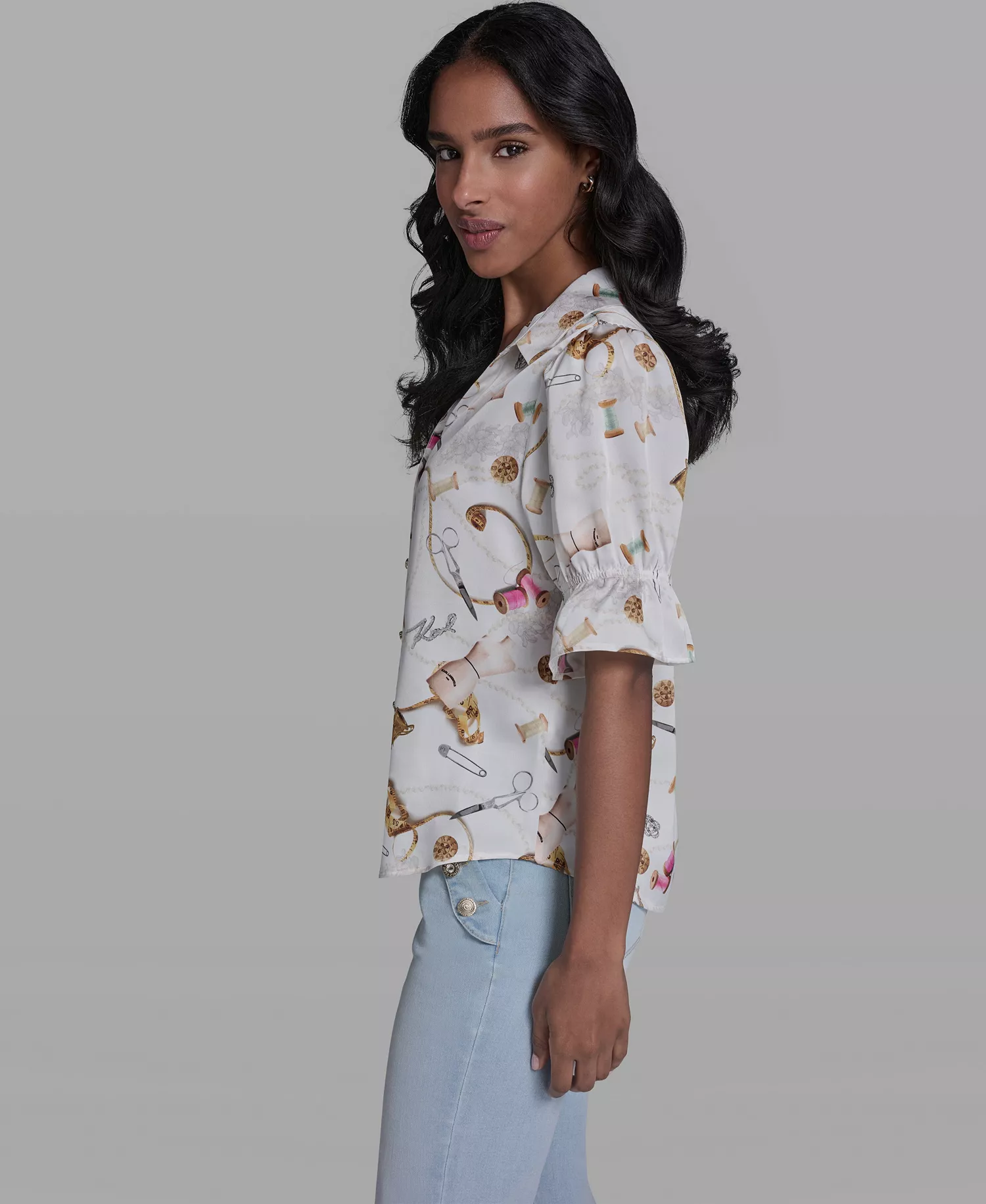 Women's All-Over Sewing Detail Printed Button Front Blouse - Soft White Multi - L