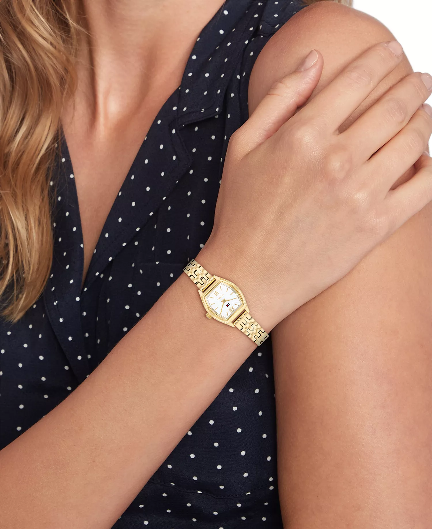 Women's Quartz Gold tone Stainless Steel Bracelet Watch, 21.5 x 22mm - Gold - NO SIZE