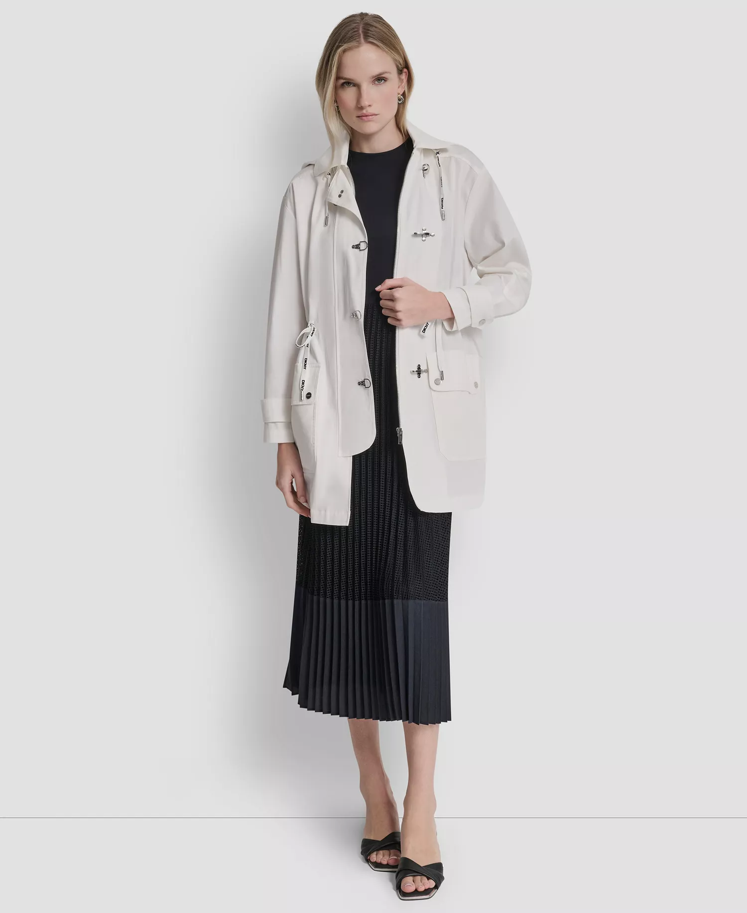 Women's Fire Clasp Anorak Hooded Metal Toggle Jacket - Ivory - L