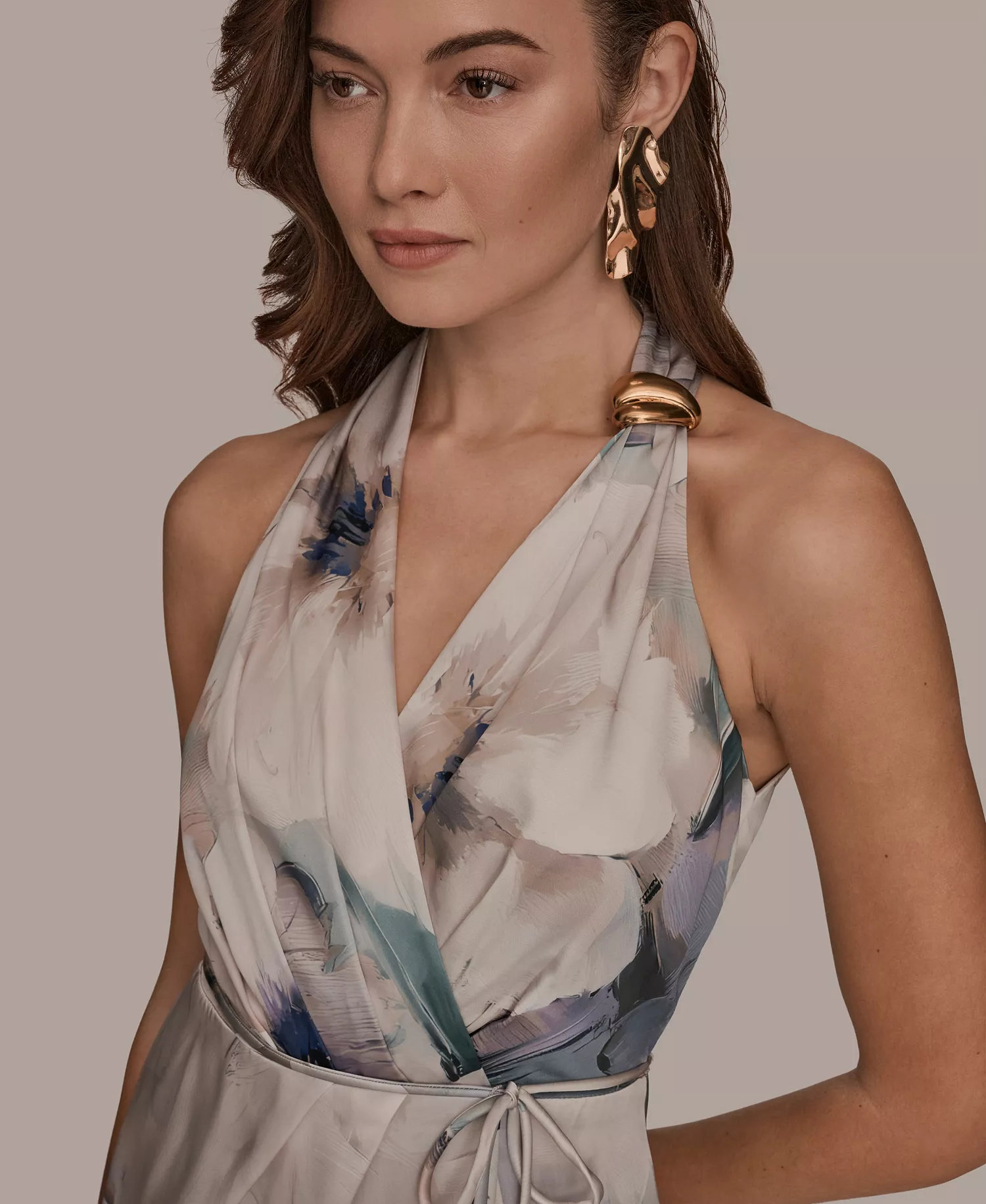 Women's Sleeveless Floral V-Neck Sheath Dress - Laurel Multi - 10