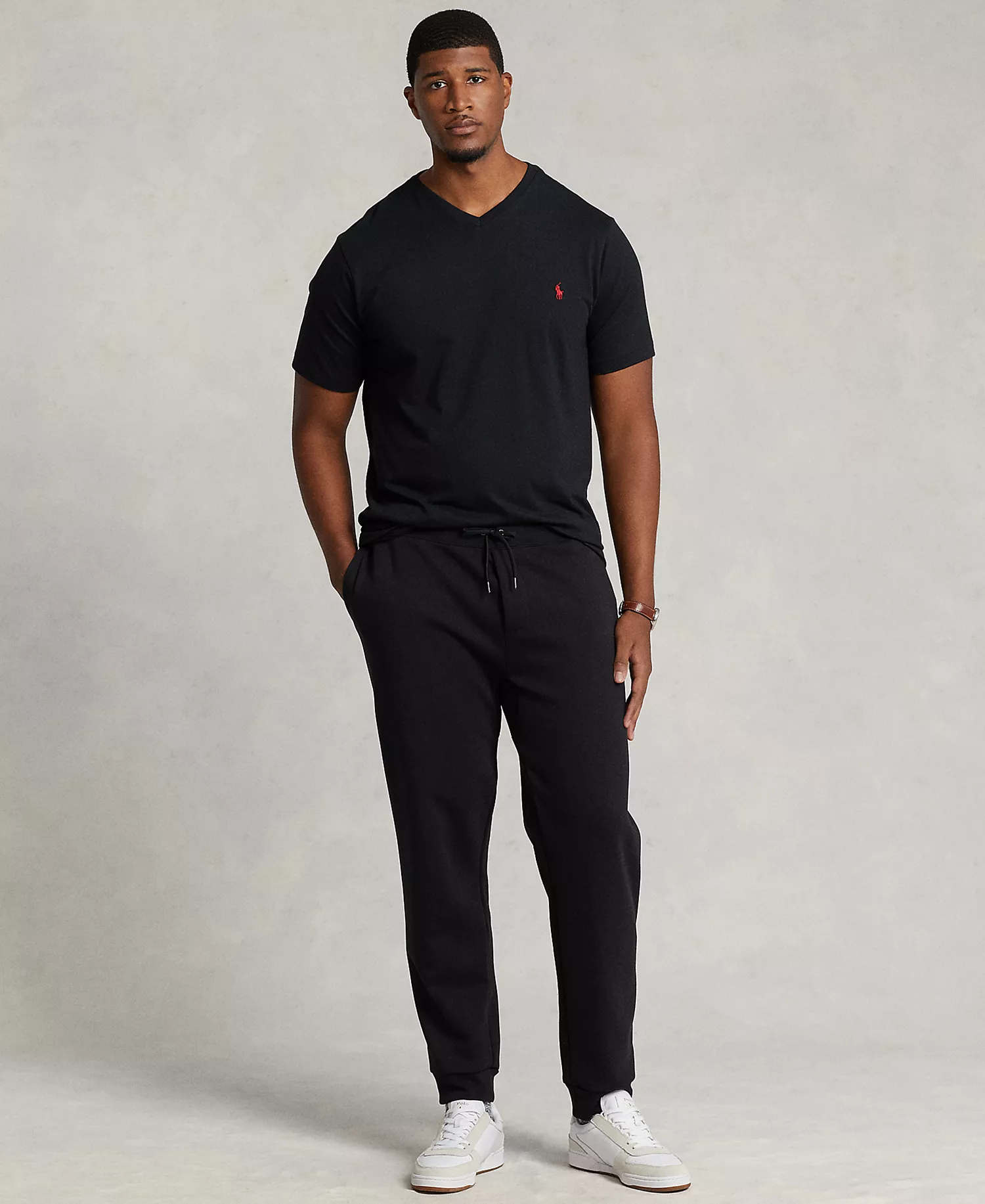 Men's Big & Tall Classic-Fit V-Neck T-Shirt  - Black - 2LT