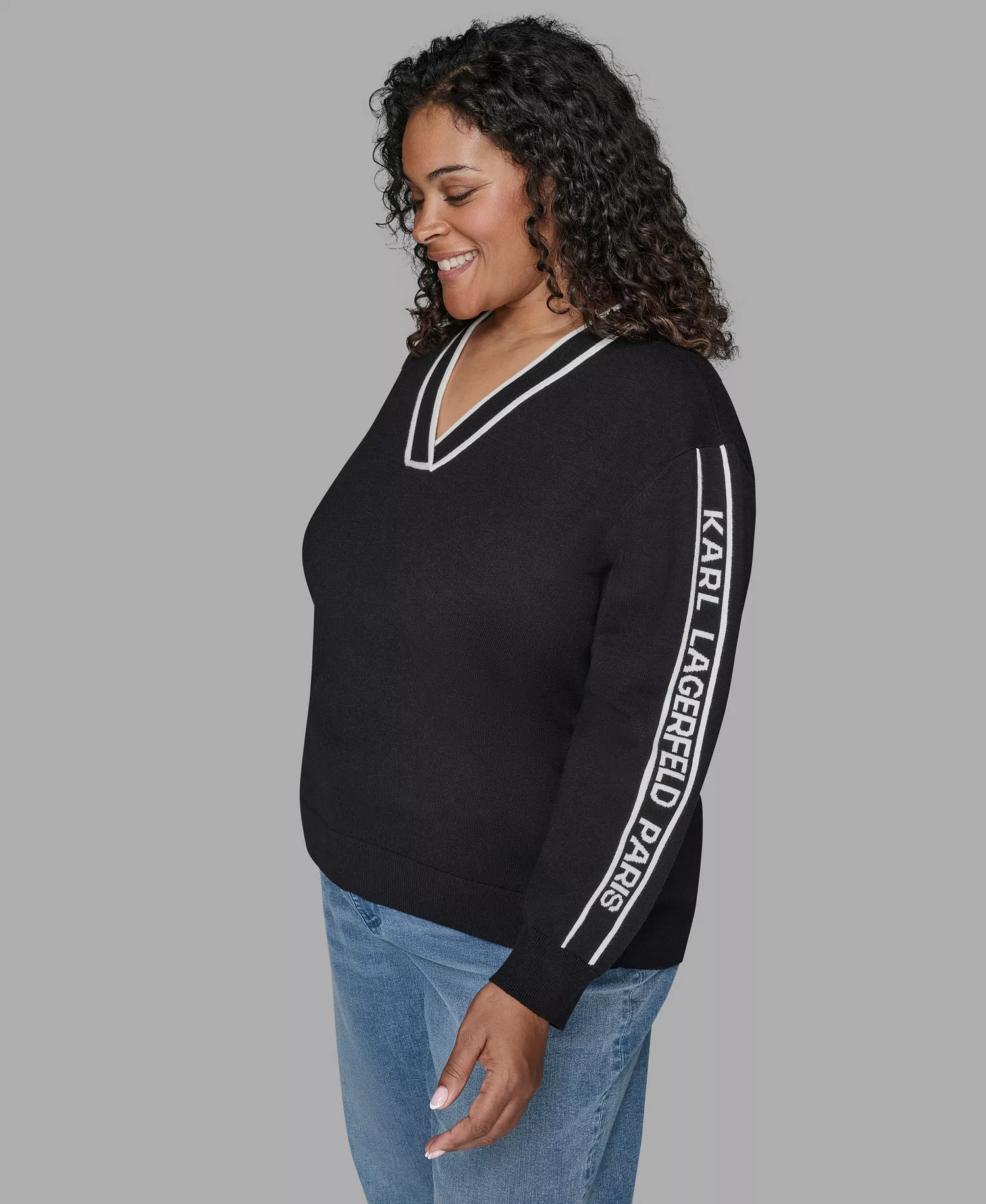 Women's Plus Size V-Neck Side Logo Sweater - Black - 0X