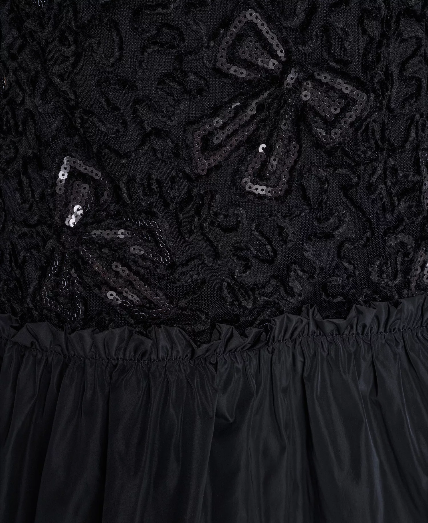 Women's Sequin Bow Applique Drop-Waist Dress - Black - 0