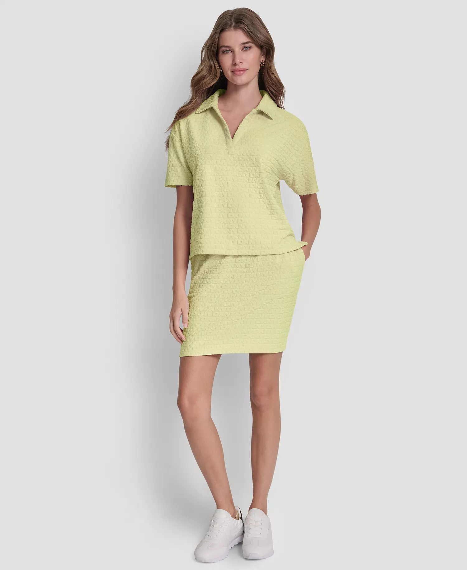 Women's Logo Jacquard Boxy Polo Collared Tee - Ivory - L