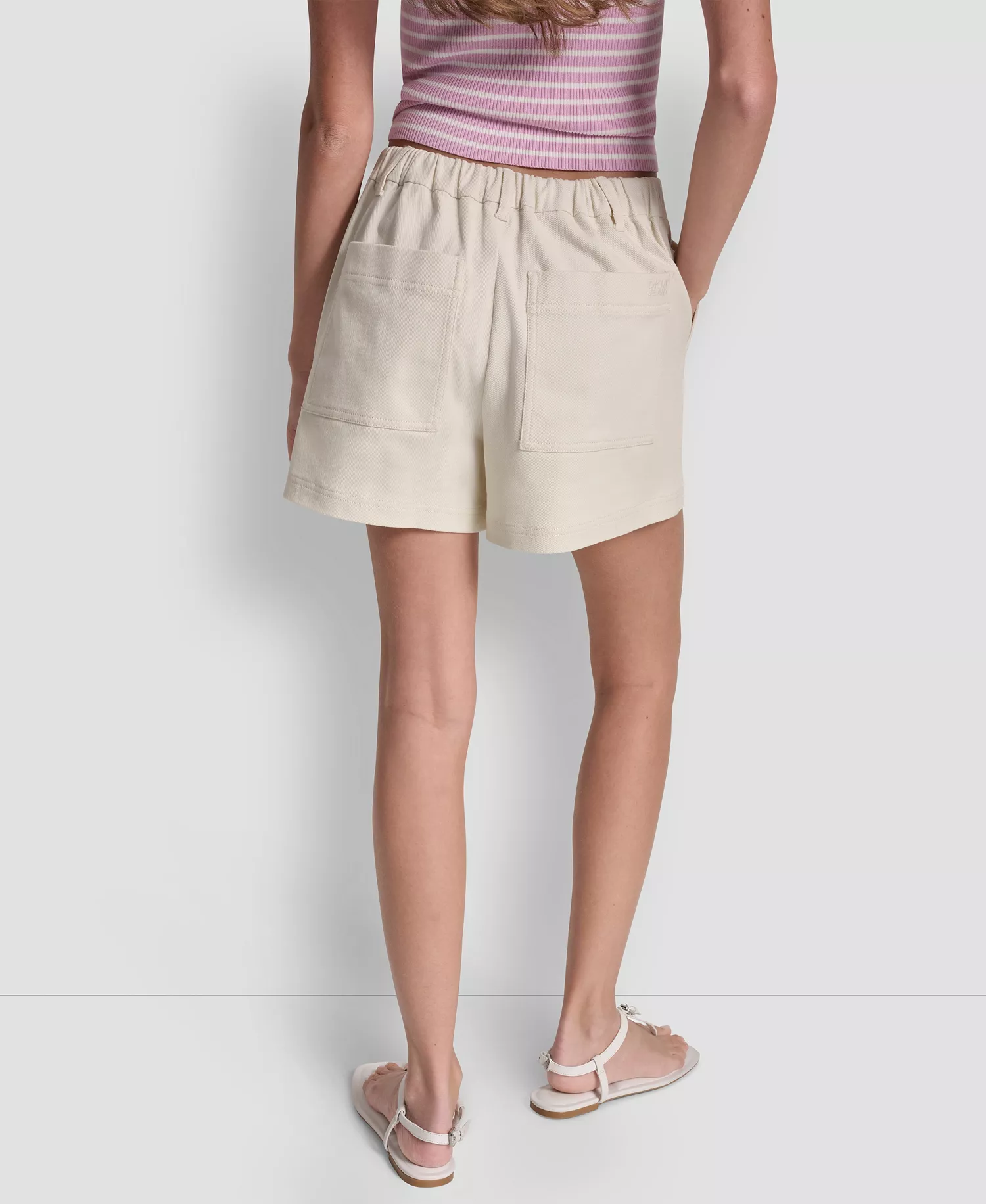 Women's Mid Rise Shorts - Eggnog - L