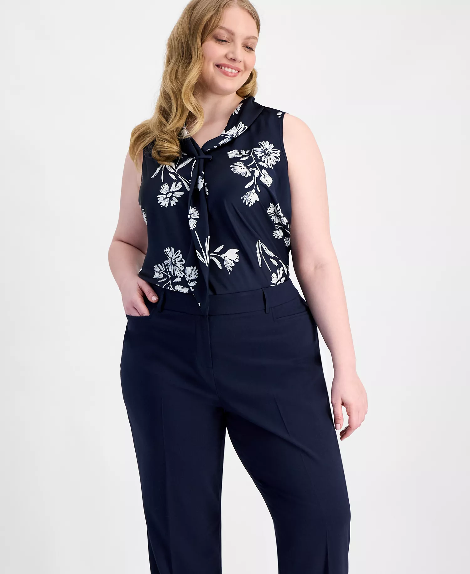Plus Size Bird Eye Press-Pleat Straight-Leg Pants  - New Navy - 14W