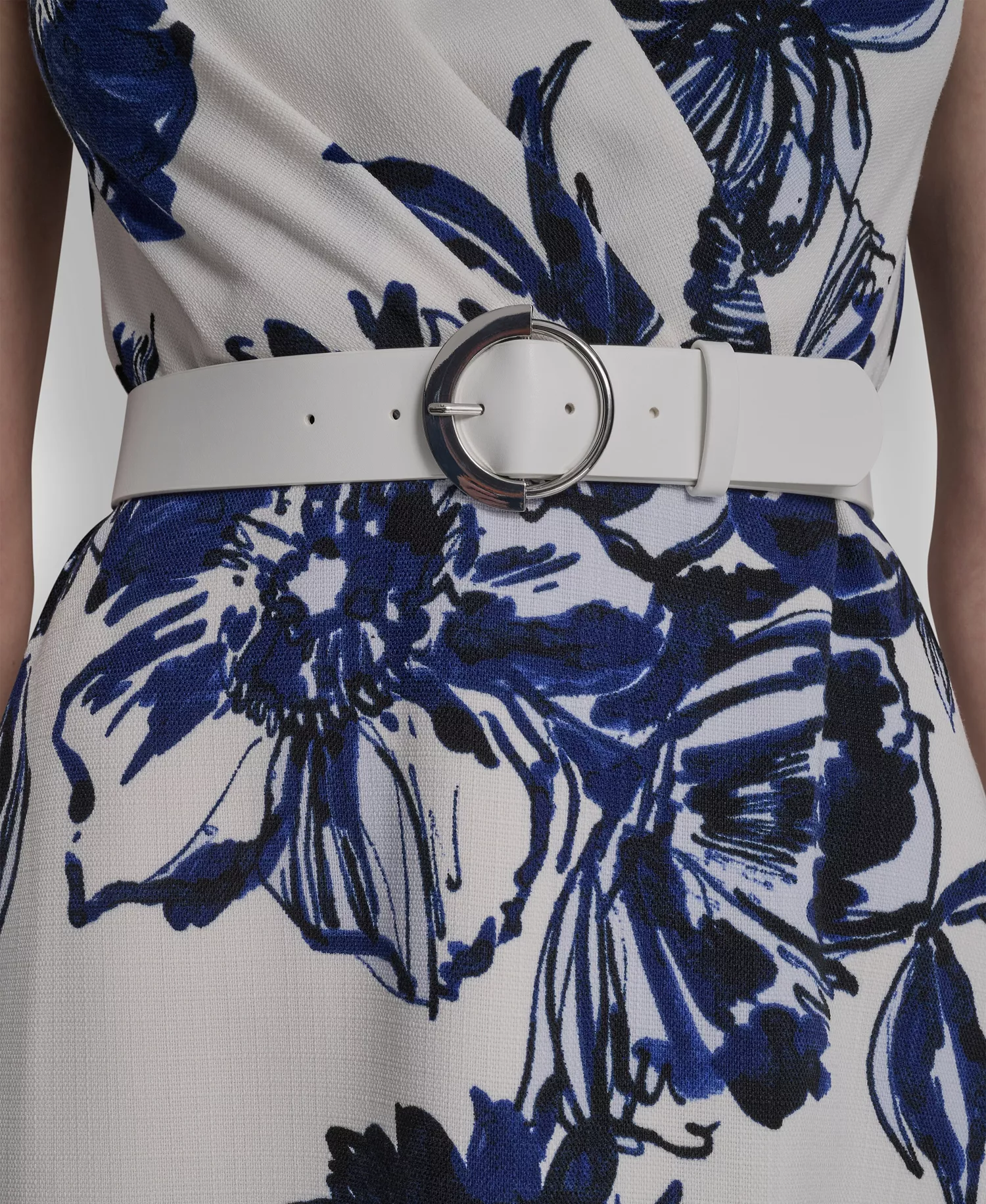 Women's Cap-Sleeve Surplice Neck Belted Midi Dress - Atlantic Blue Multi - 10