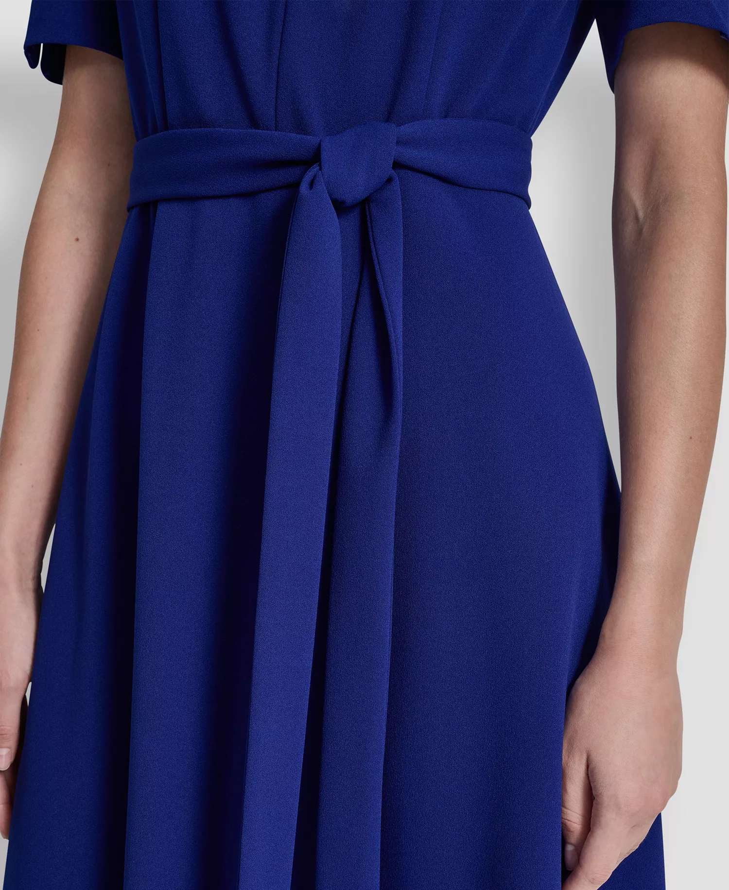 Women's Short-Sleeve Jewel Neck Midi Dress - Marine - 10