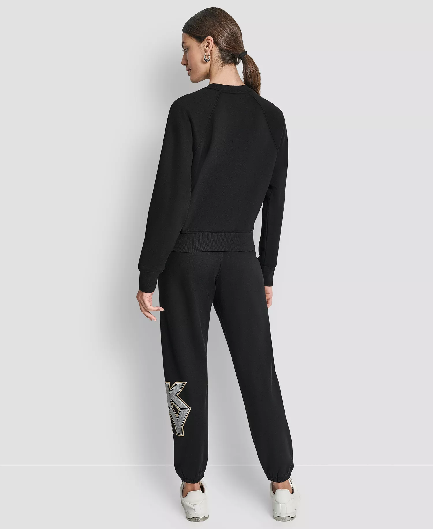 Women's Mixed Metal Stack Glitter Crewneck Top - Black - L