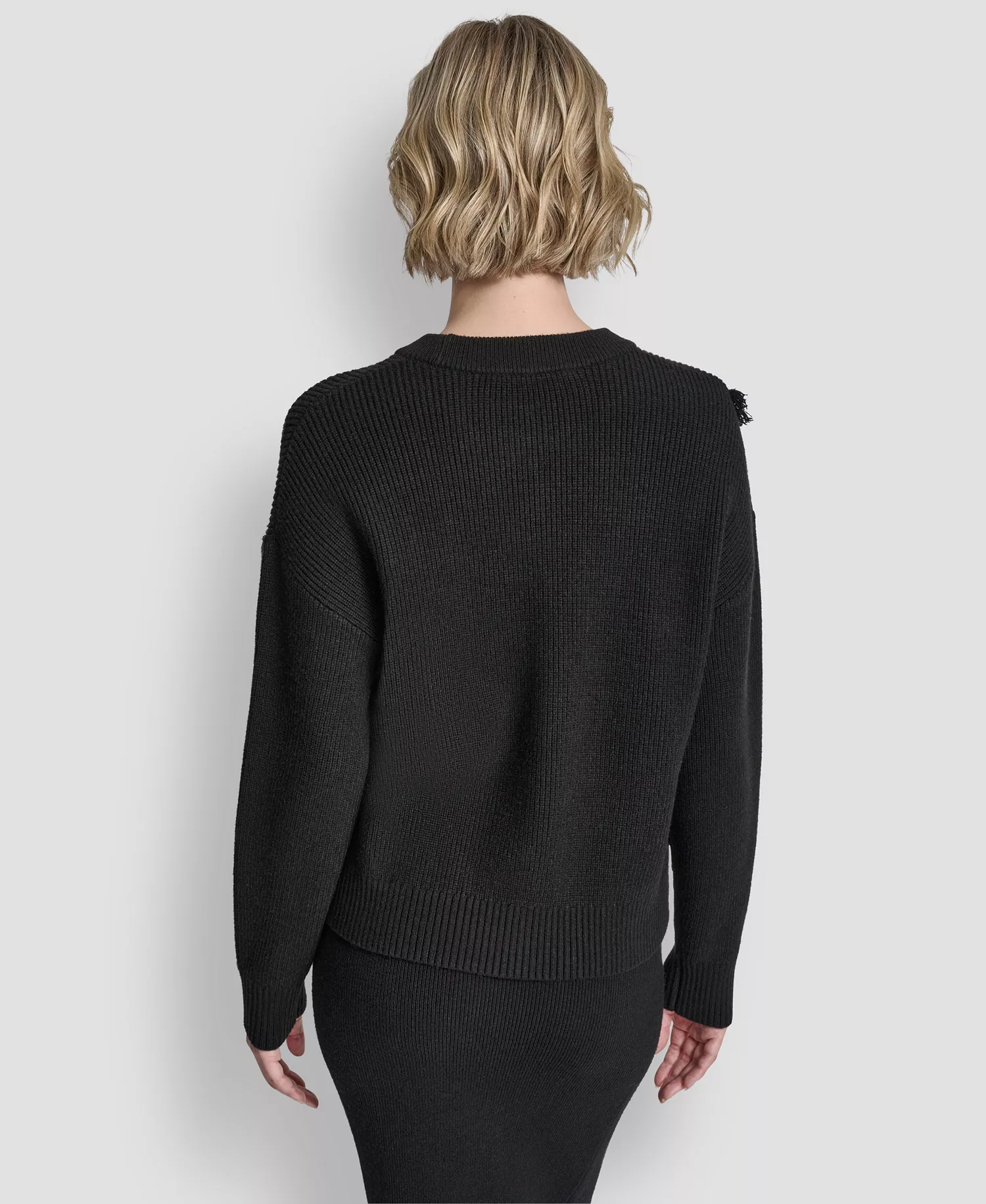 Women's Long-Sleeve Fringe Sweater - Black - L