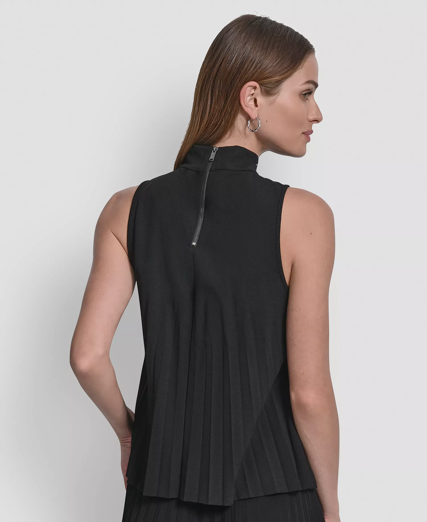 Women's Studded Mock Neck Top - Black - L