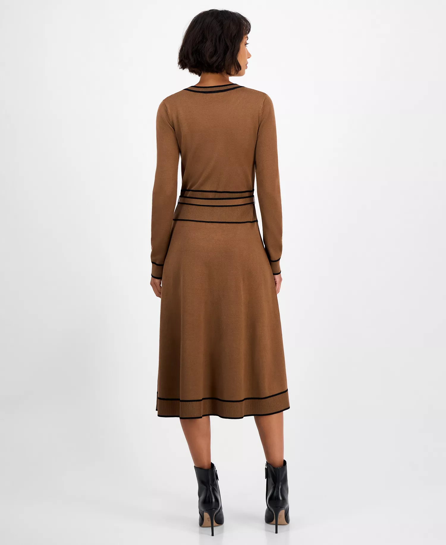 Women's Wide-Rib Belted Sweater Dress - Sherwood Camel/black - M