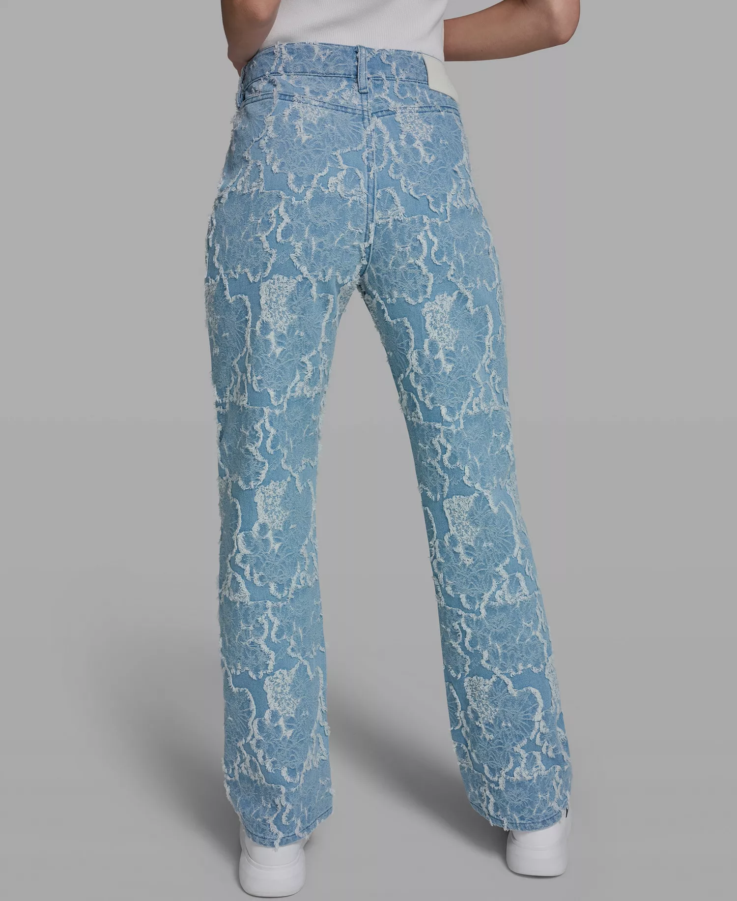 Women's Straight Floral Print Denim Pants - Sky Blue - 0