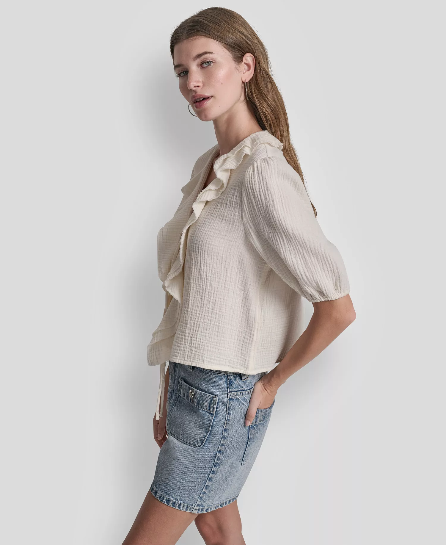 Women's V-Neck Short Puff Sleeve Tie-Front Shirt - Eggnog - L