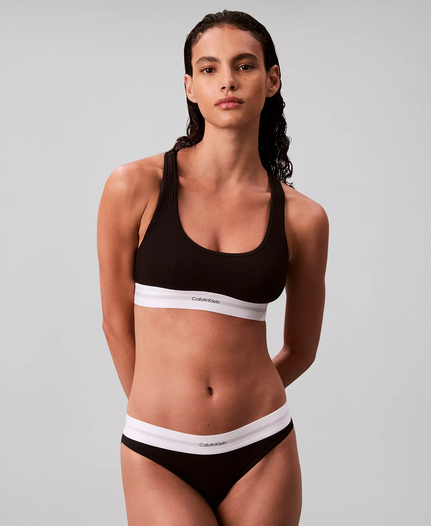 Women's Lightly Lined Bralette & Bikini Underwear - Black - L