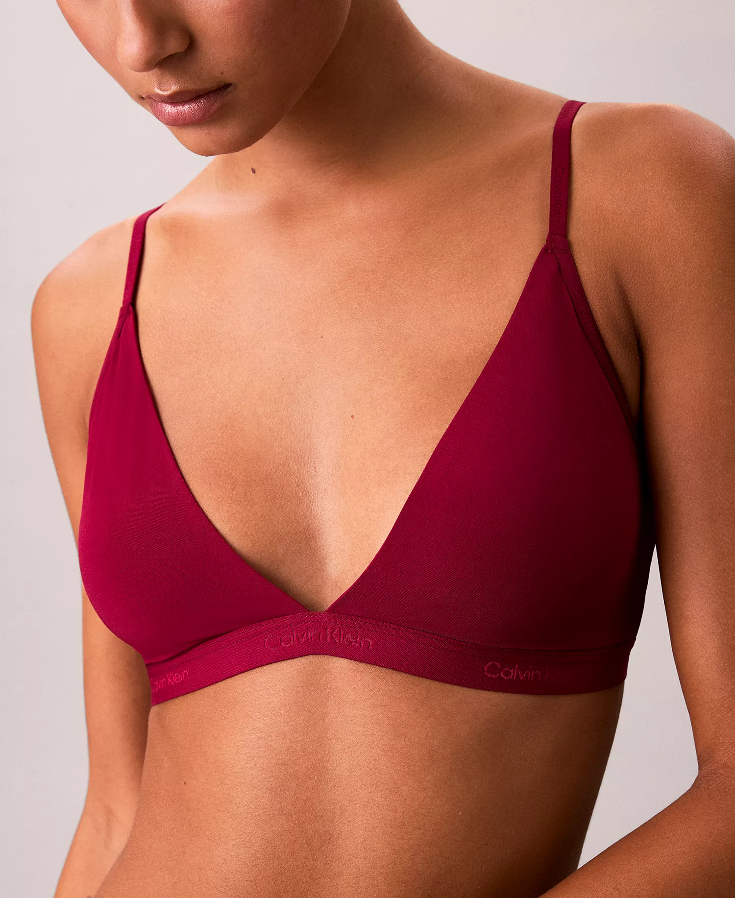 Women's Form To Body Triangle Bralette & Bikini Underwear - Beet Reed - L