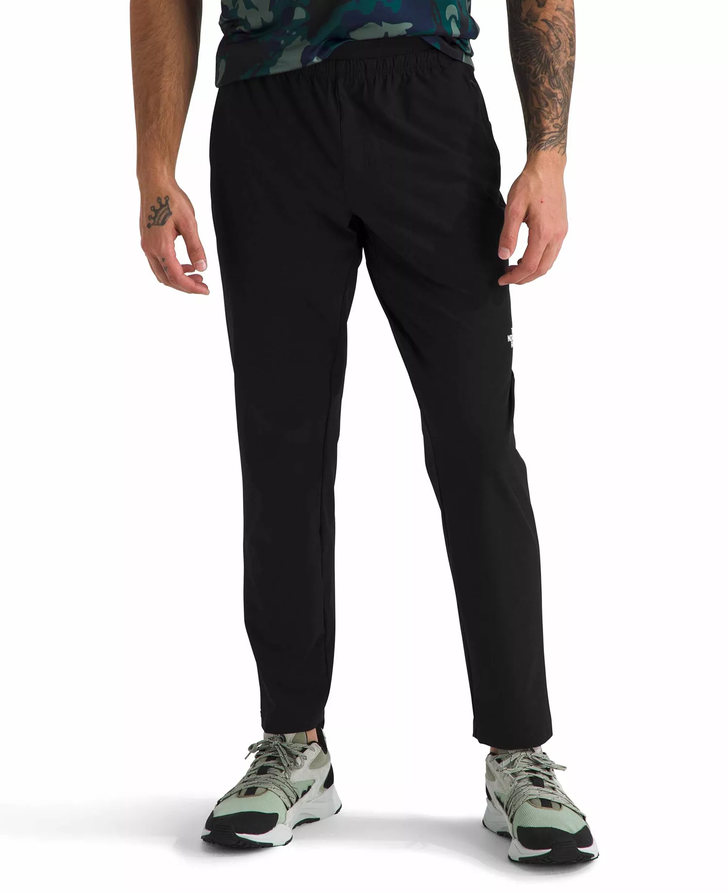 Men's 24/7 Woven Joggers - Black - S Regular
