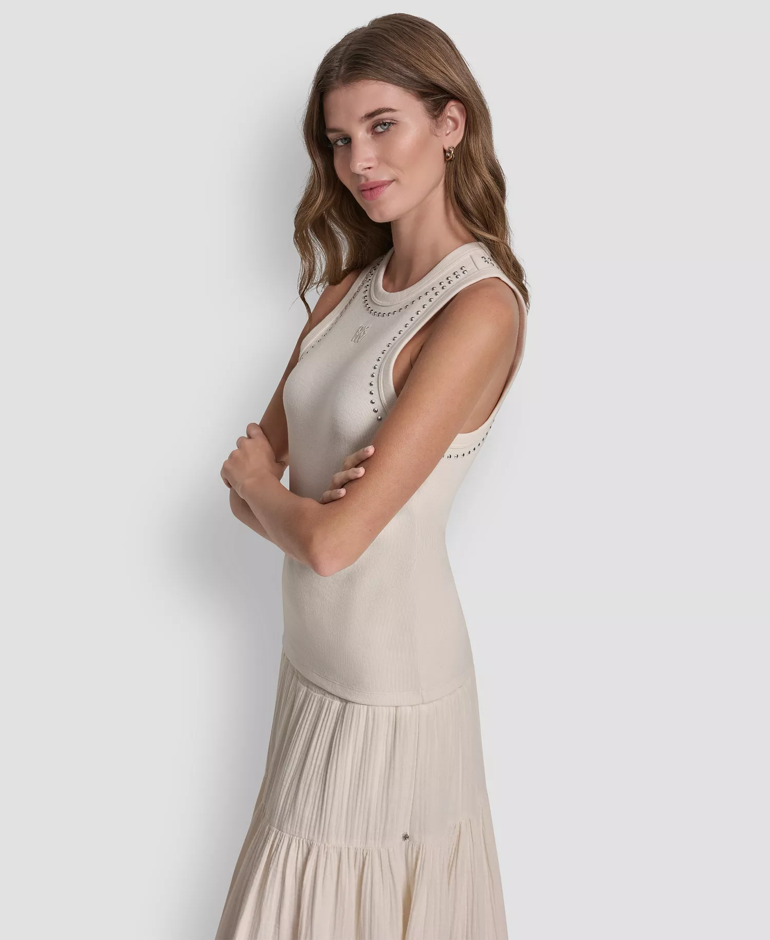 Women's Crewneck Tank Top With Dome Studs - Egg Nog - L