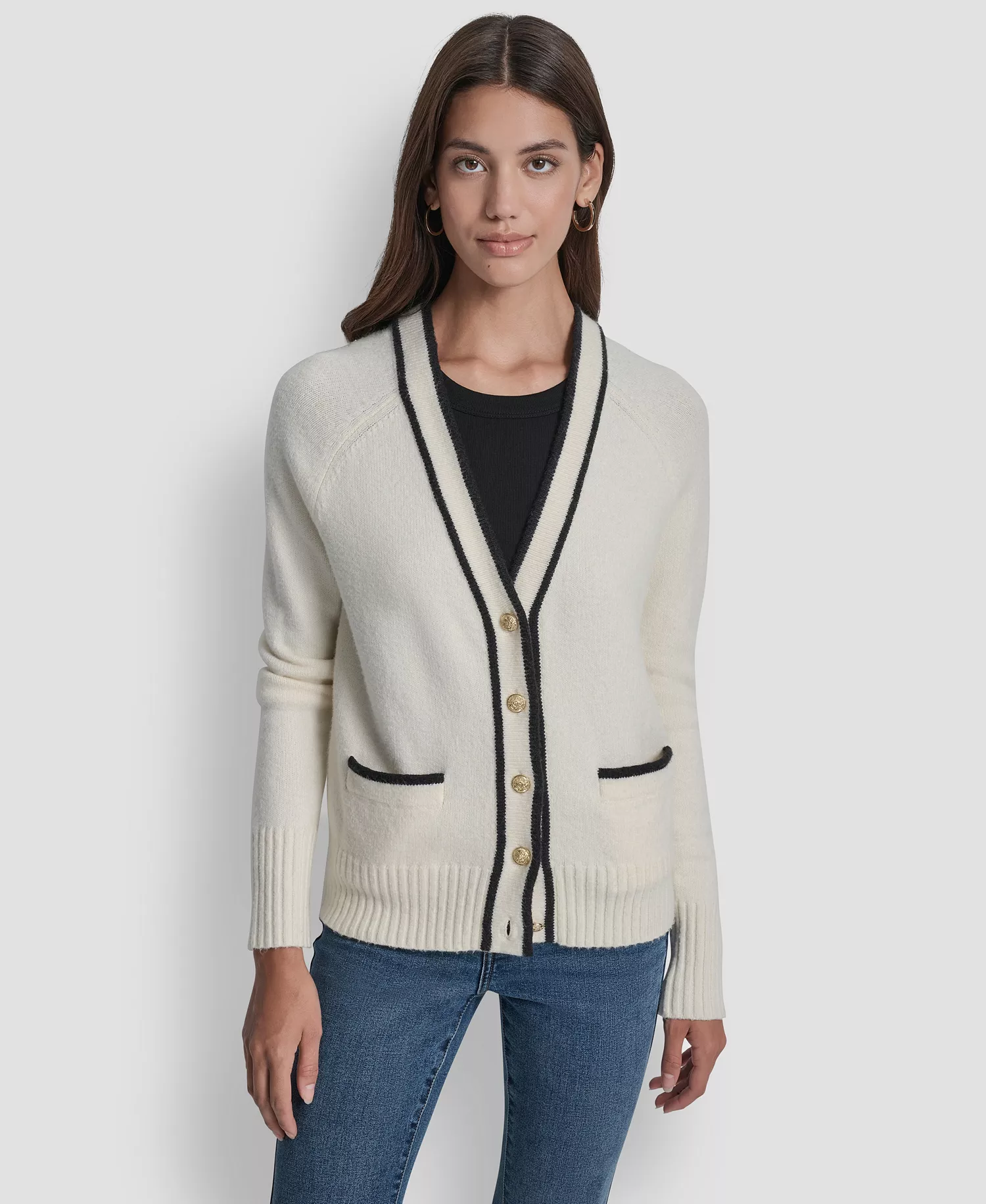 Women's Long Sleeve Tipped V-Neck Cardigan Sweater - Eggnog/Black - L