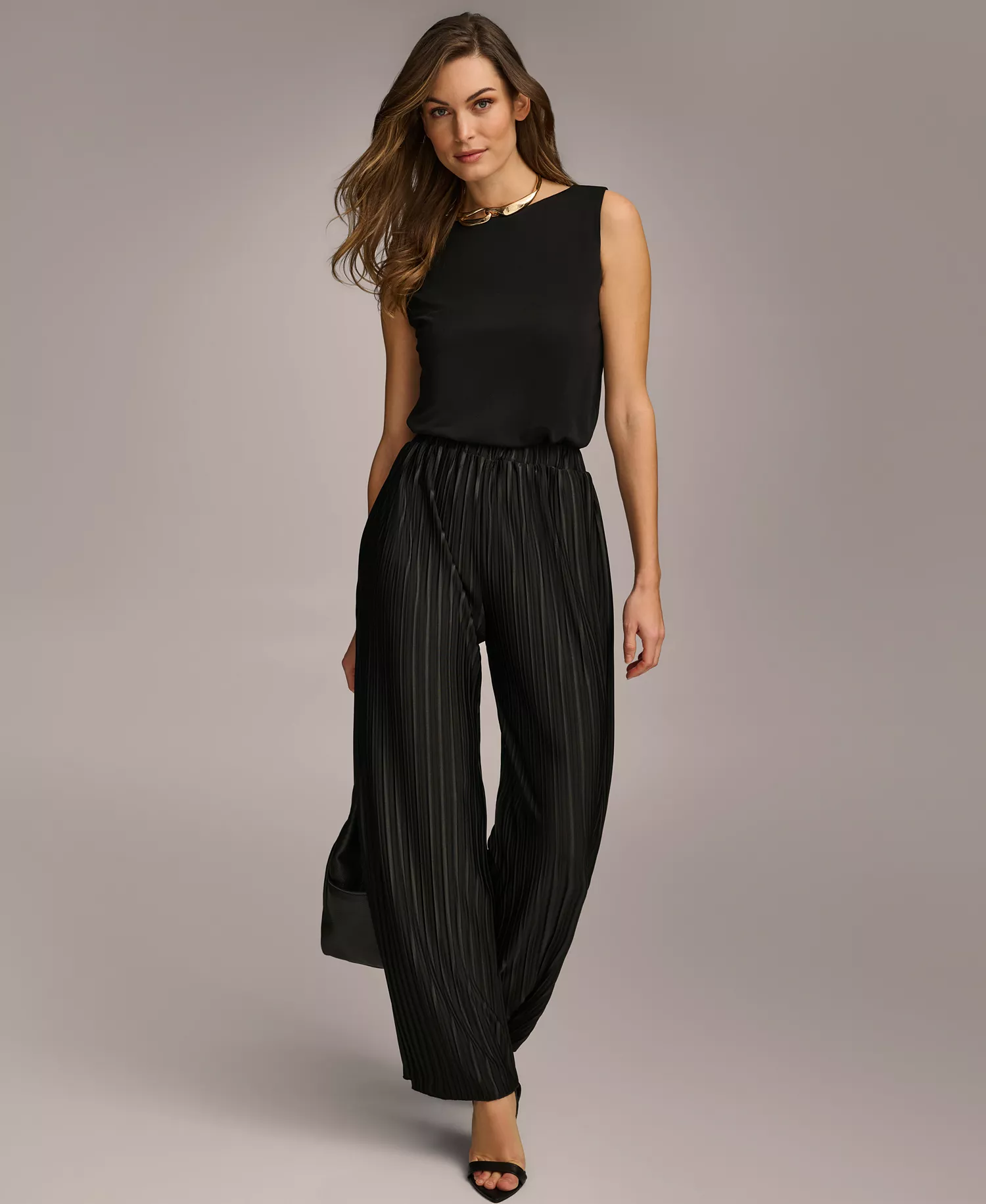 Women's Pull-On Pleated Wide Leg Pants - Black - L