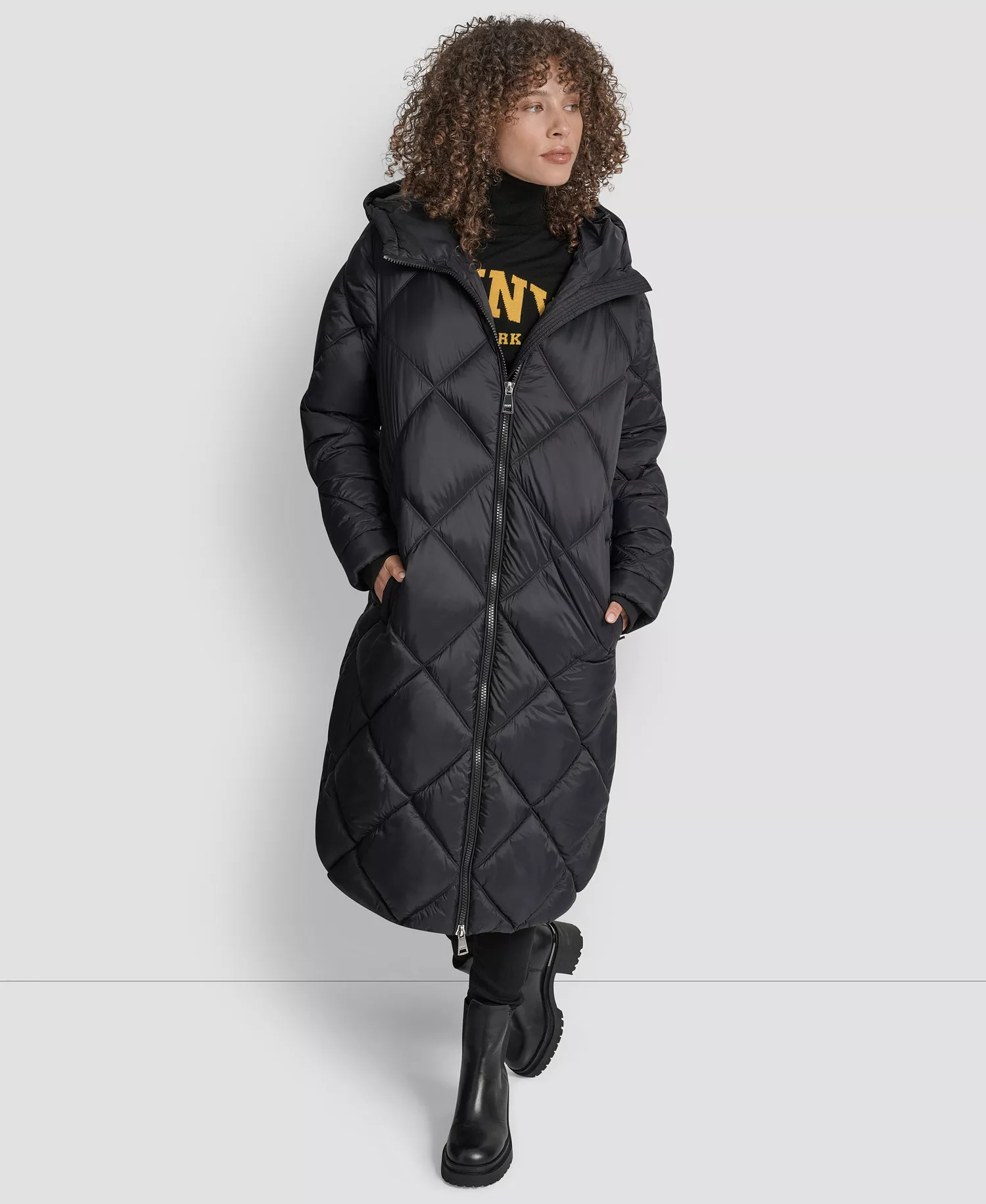 Women's Diamond Quilted Hooded Puffer Coat - Black - L
