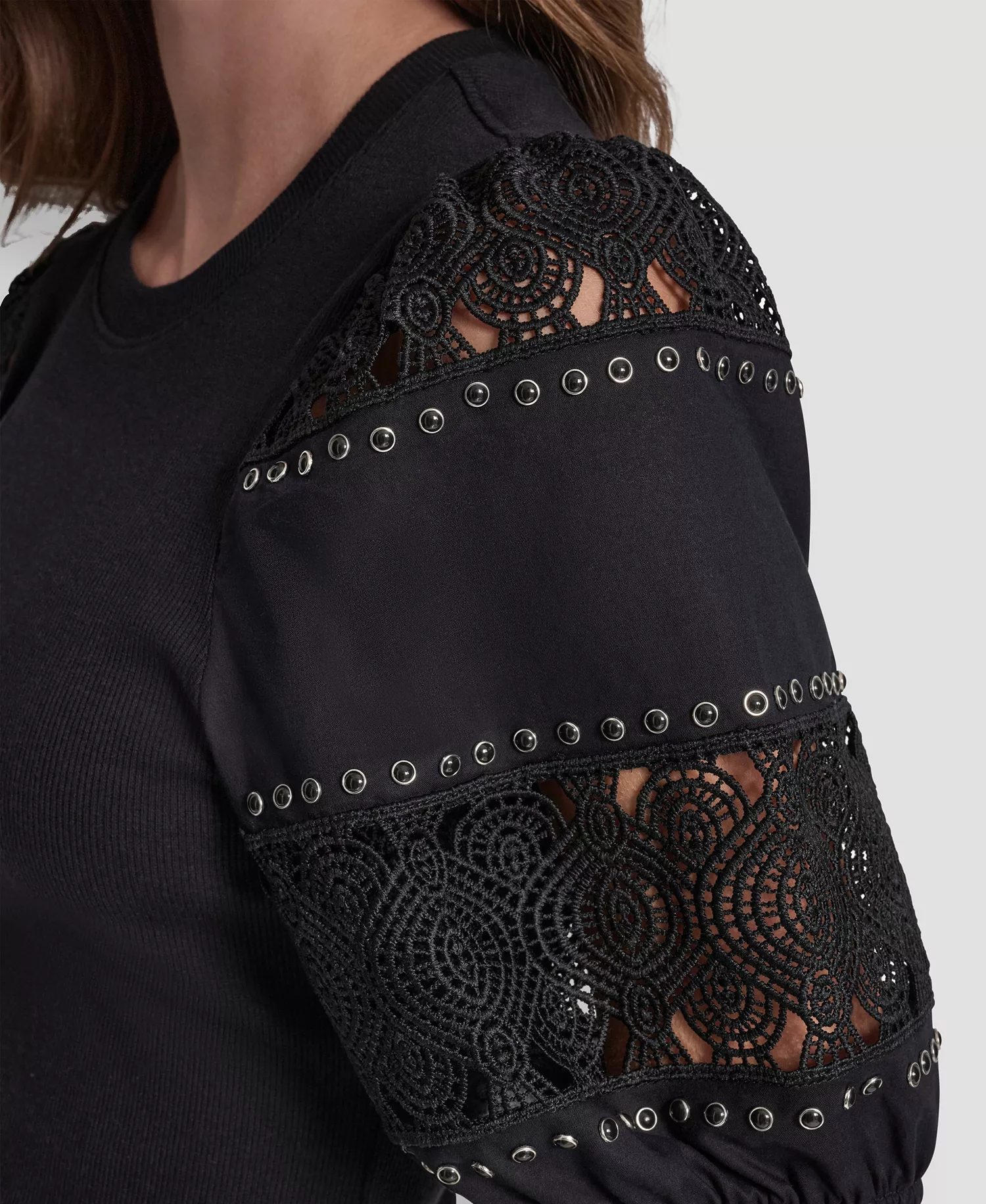 Women's Crew Neck Lace Eyelet Pull-On Top - Black - L