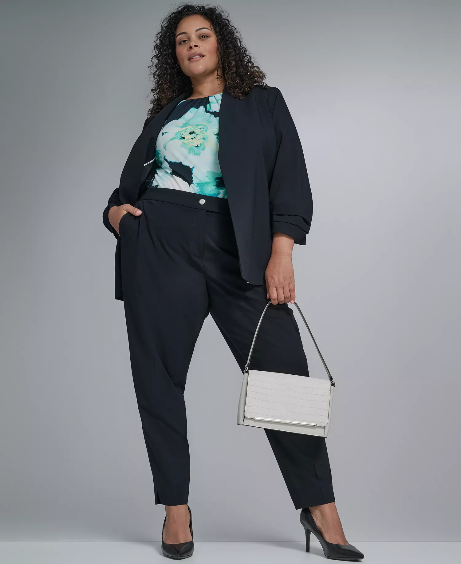 Plus Size Collarless One Button Jacket - Navy - 14W