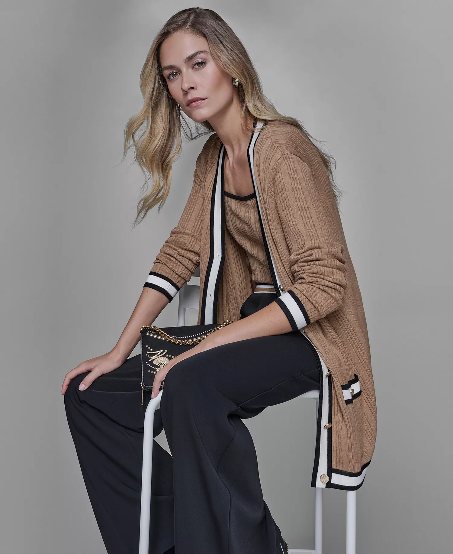 Petite V-Neck Cardigan Sweater - Cartouche - P/L