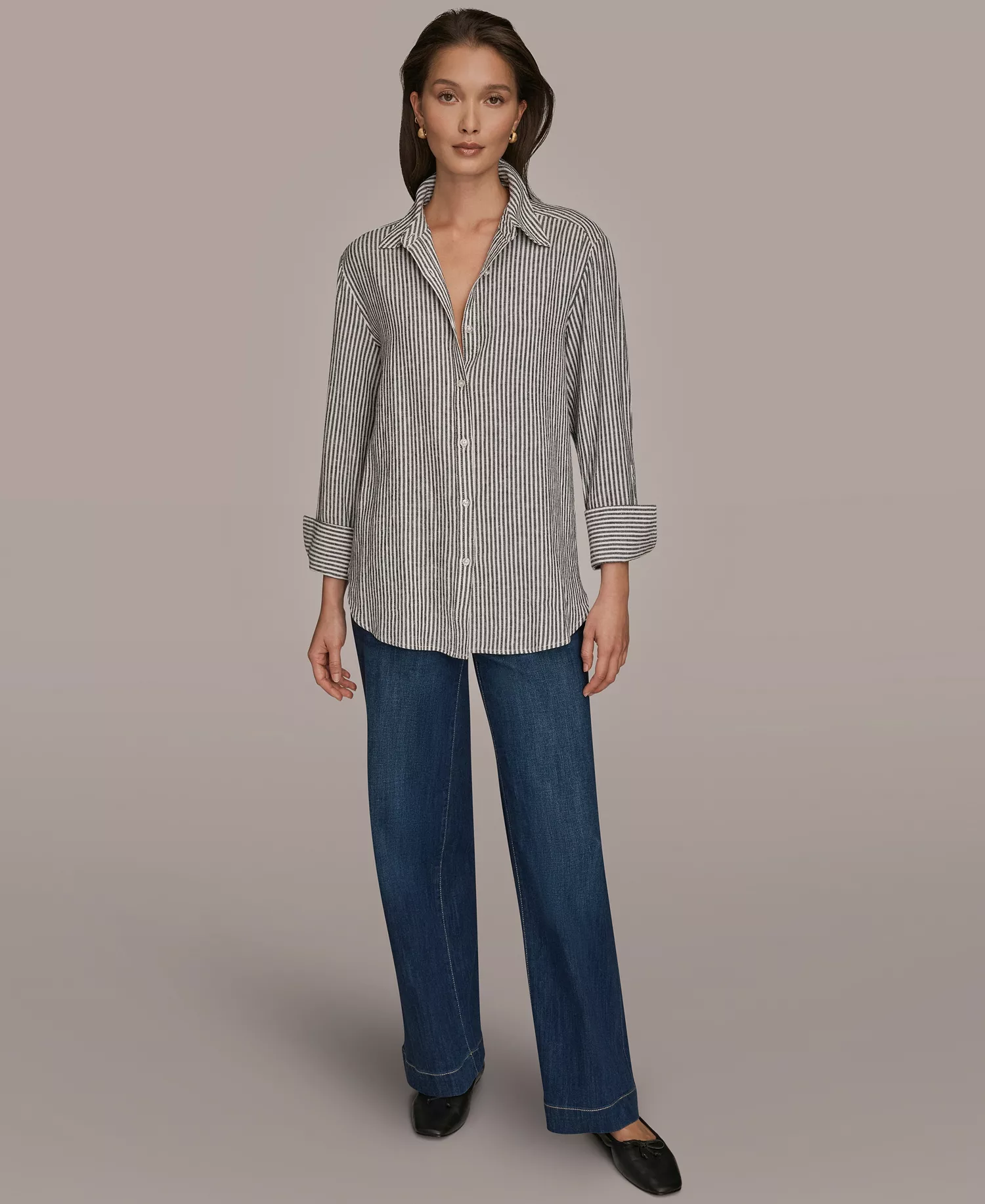 Women's Collared Button Striped Front Shirt - Thin Black Stripe - L