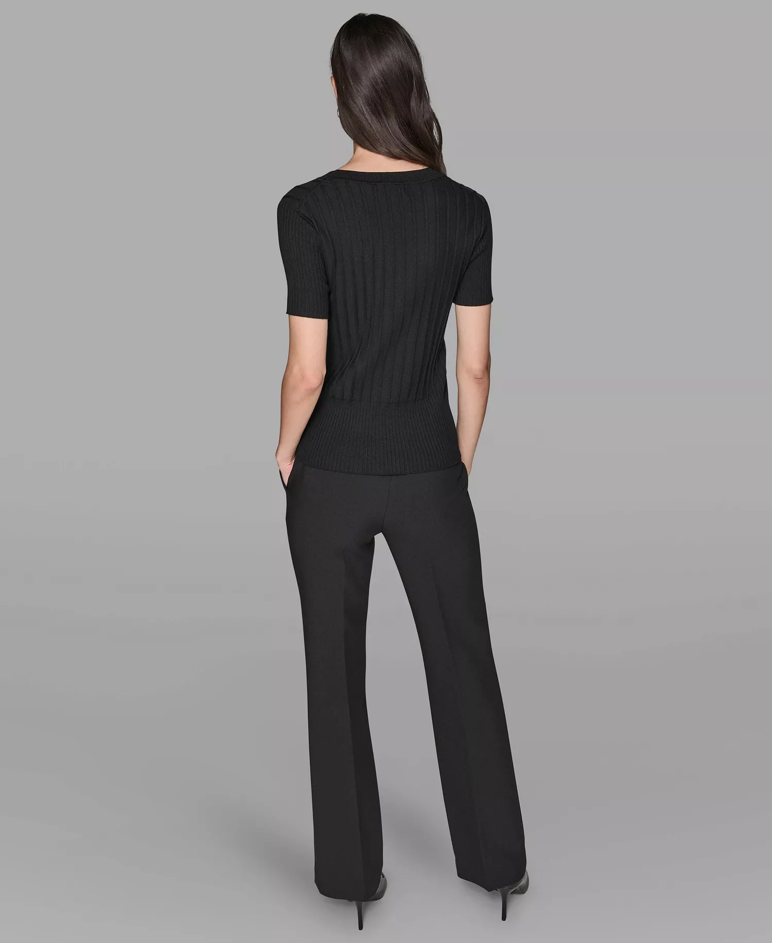 Women's Short Sleeve Sweater Knit Top - Black - L