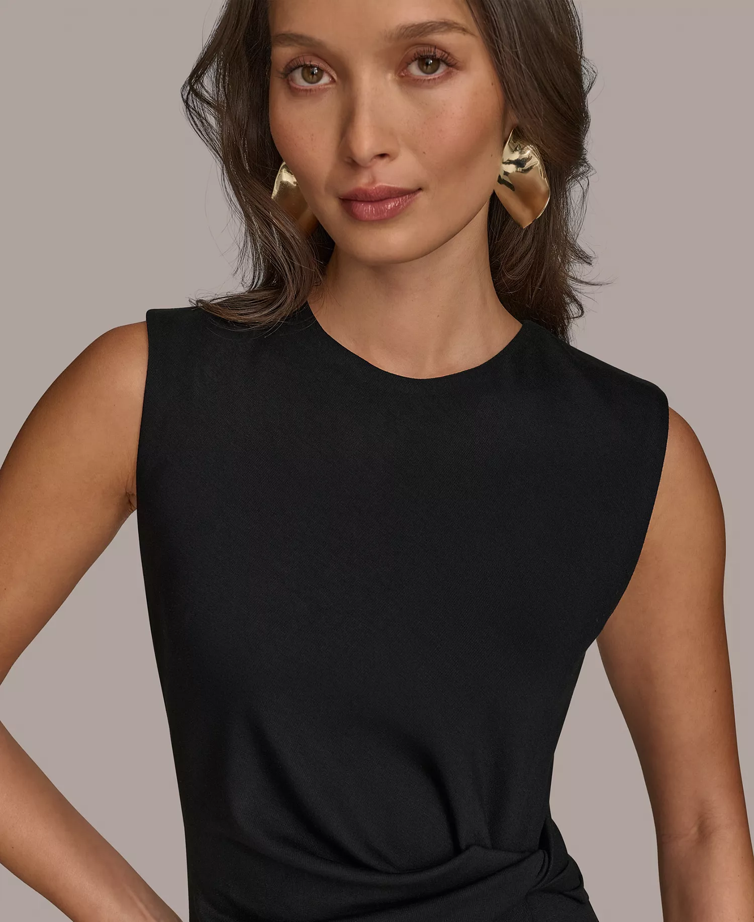 Women's Jewel-Neck Sheath Dress - Black - 10
