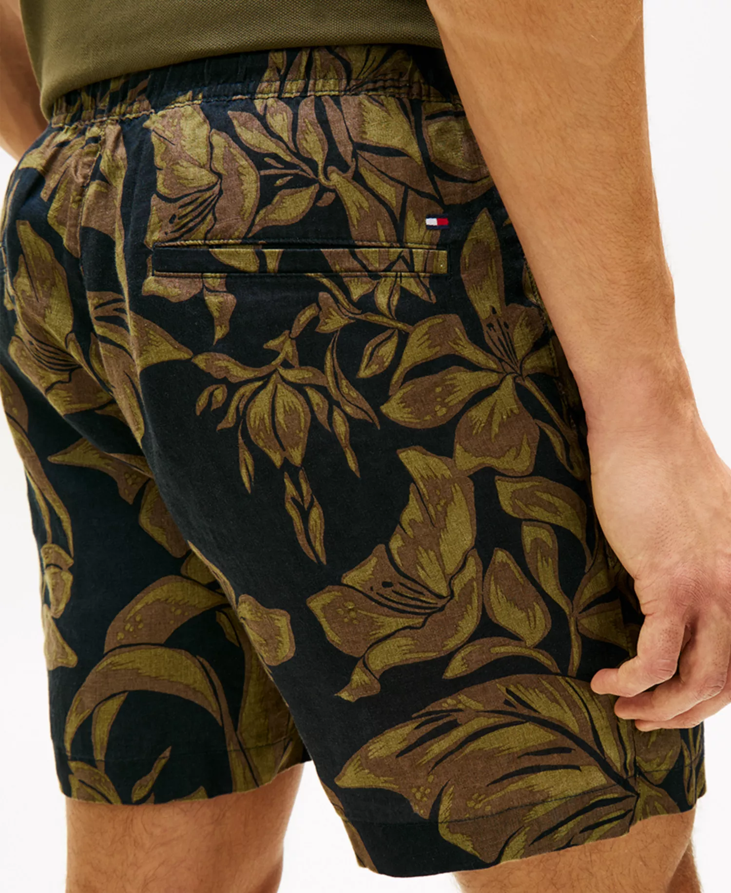Men's Dover 6" Regular-Fit Linen Floral Shorts - Dark Night Navy Allover - 29