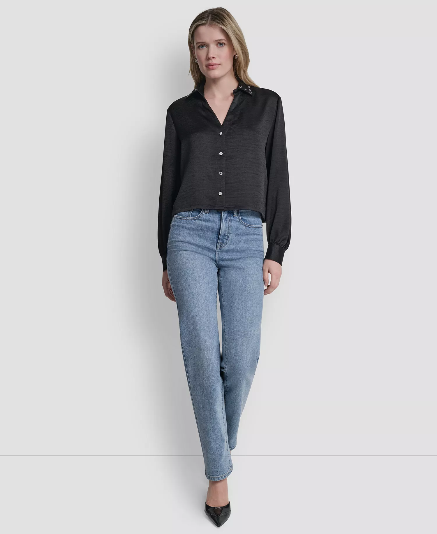 Women's Studded Collar V-Neck Shirt - Black - L