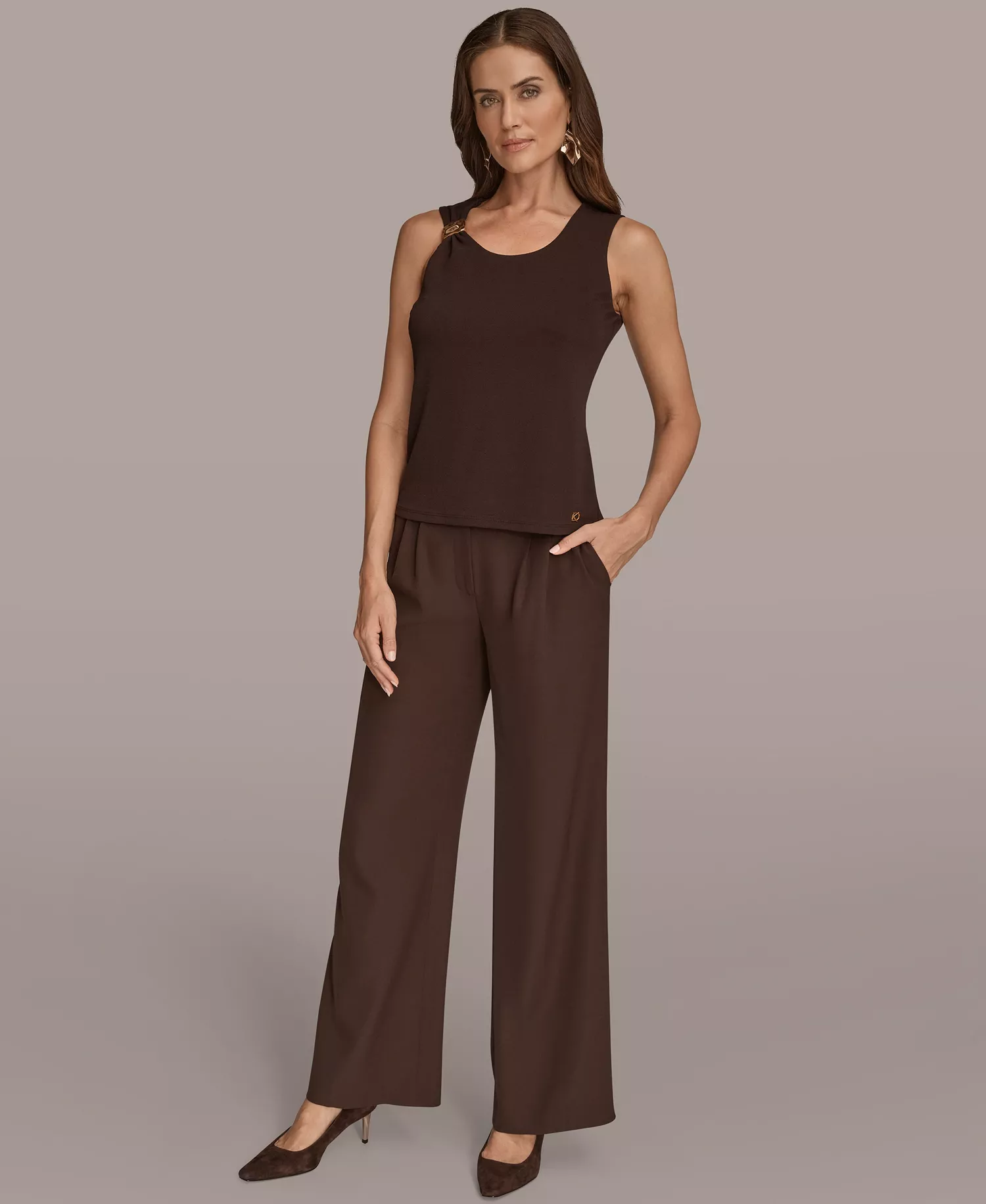 Petite Sleeveless Scoop Neck Tank Top - Chocolate Plum - P/L