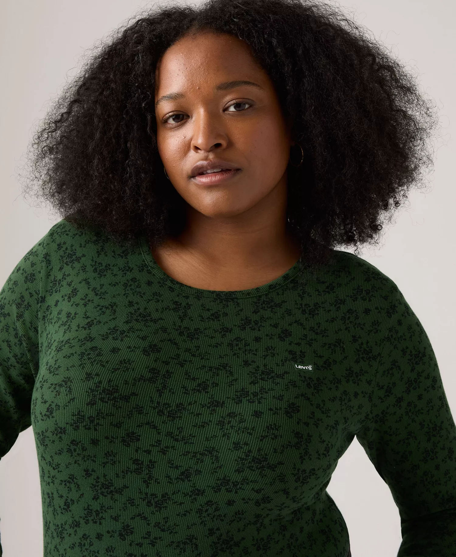 Plus Size Crewneck T-Shirt - Curie Floral Mountain View - 1X