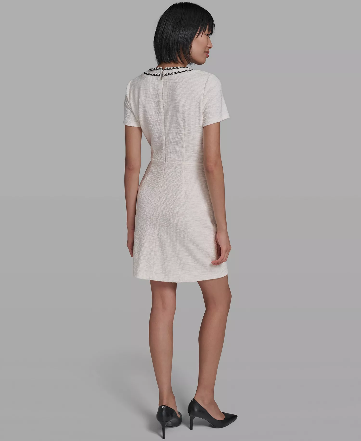 Women's V-Neck Tweed Sheath Dress - White - 10