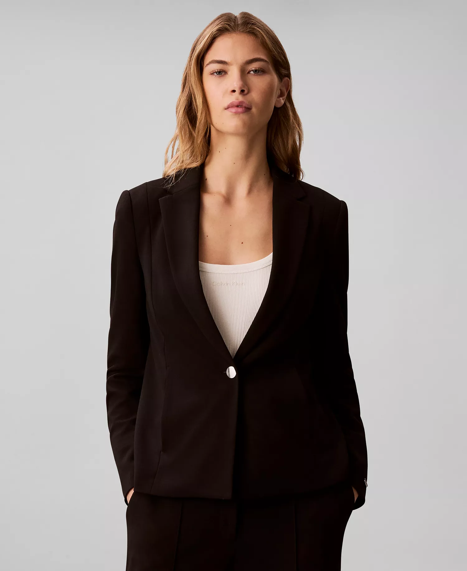 Women's Crepe One-Button Blazer and Stretch Crepe Wide-Leg Pant - Black - 10