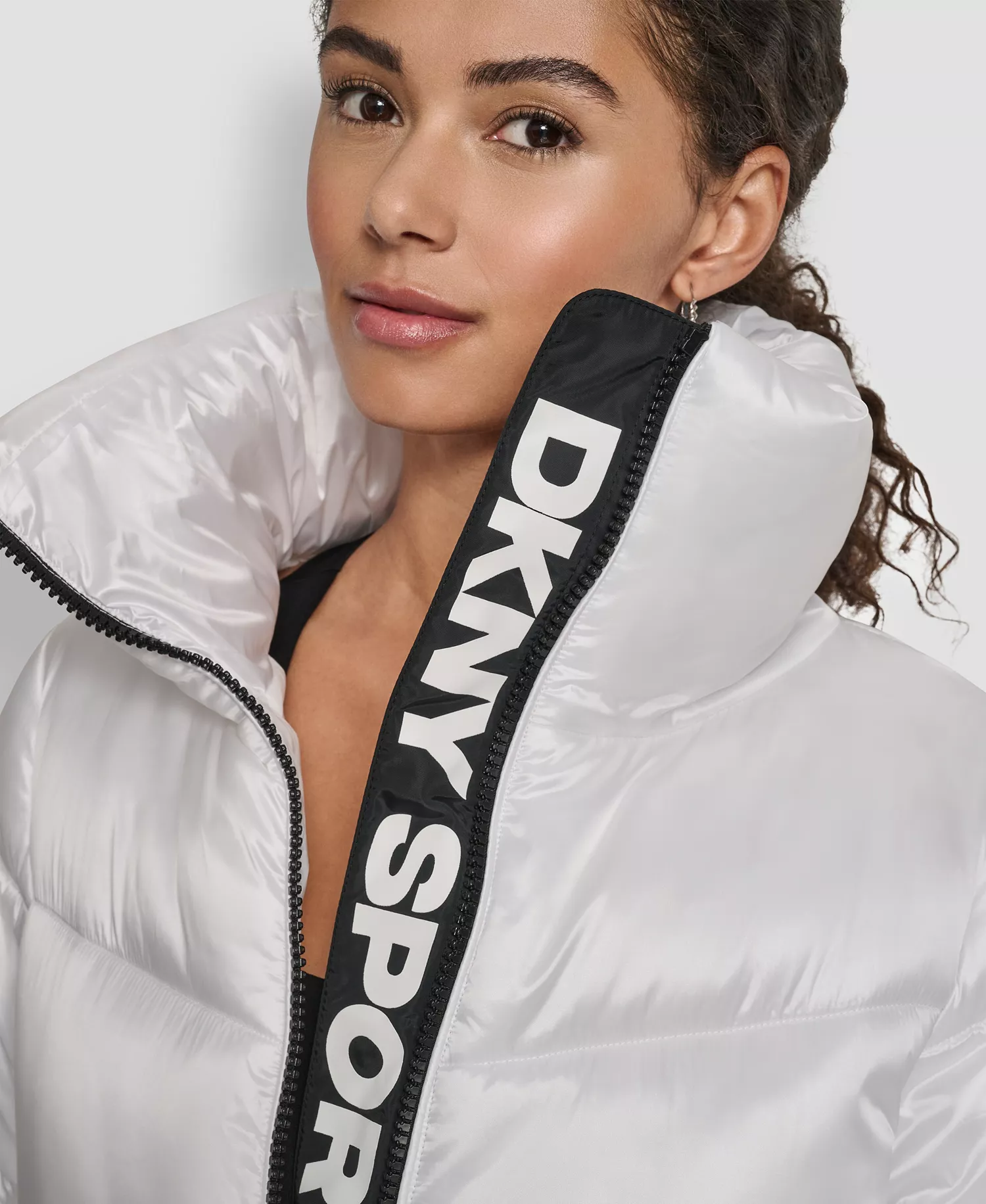 Women's Quilted Puffer Interior Placket Logo Jacket - Liquid White - L