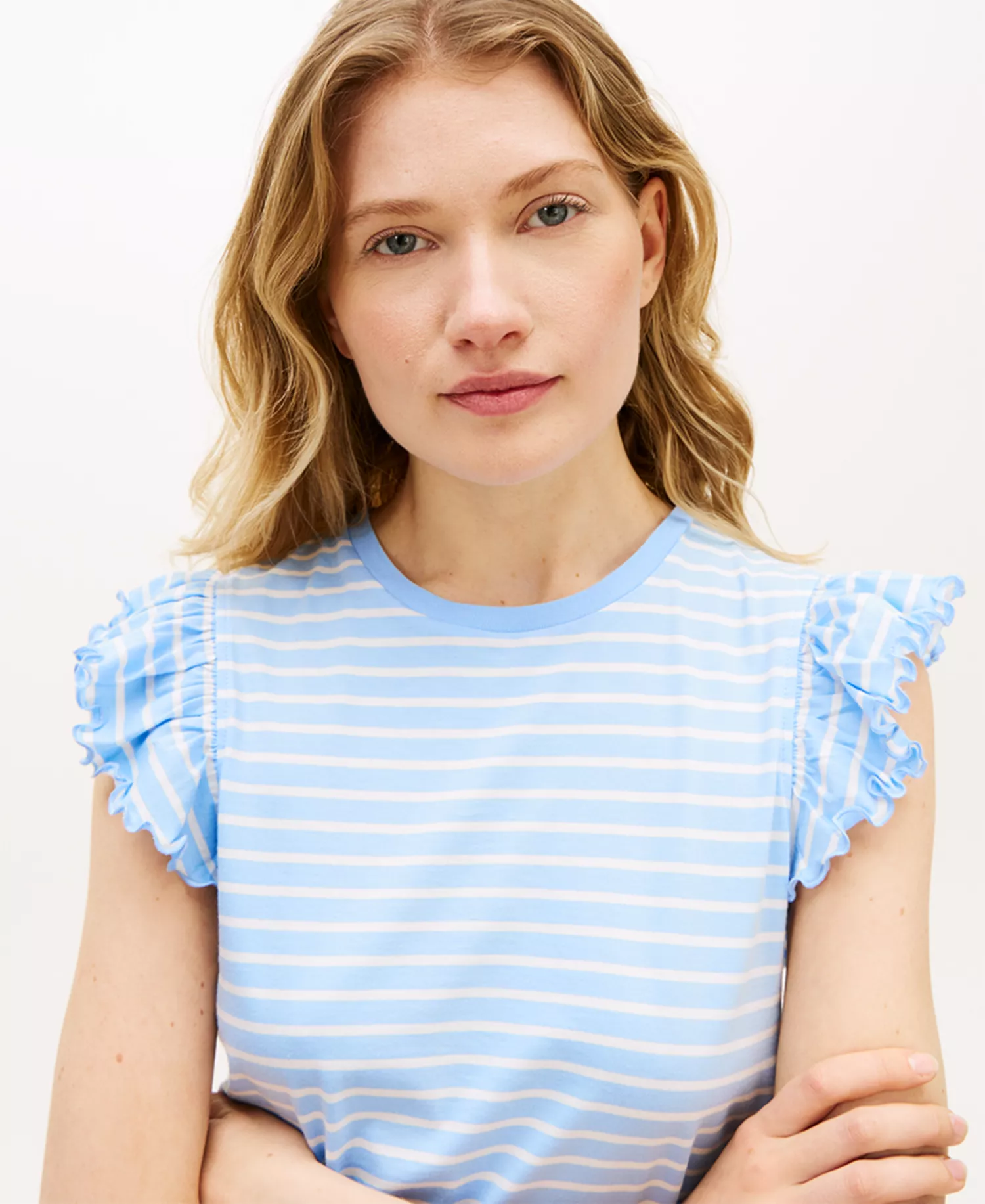 Women's Frill-Sleeve Crew Neck Top - Blue - L