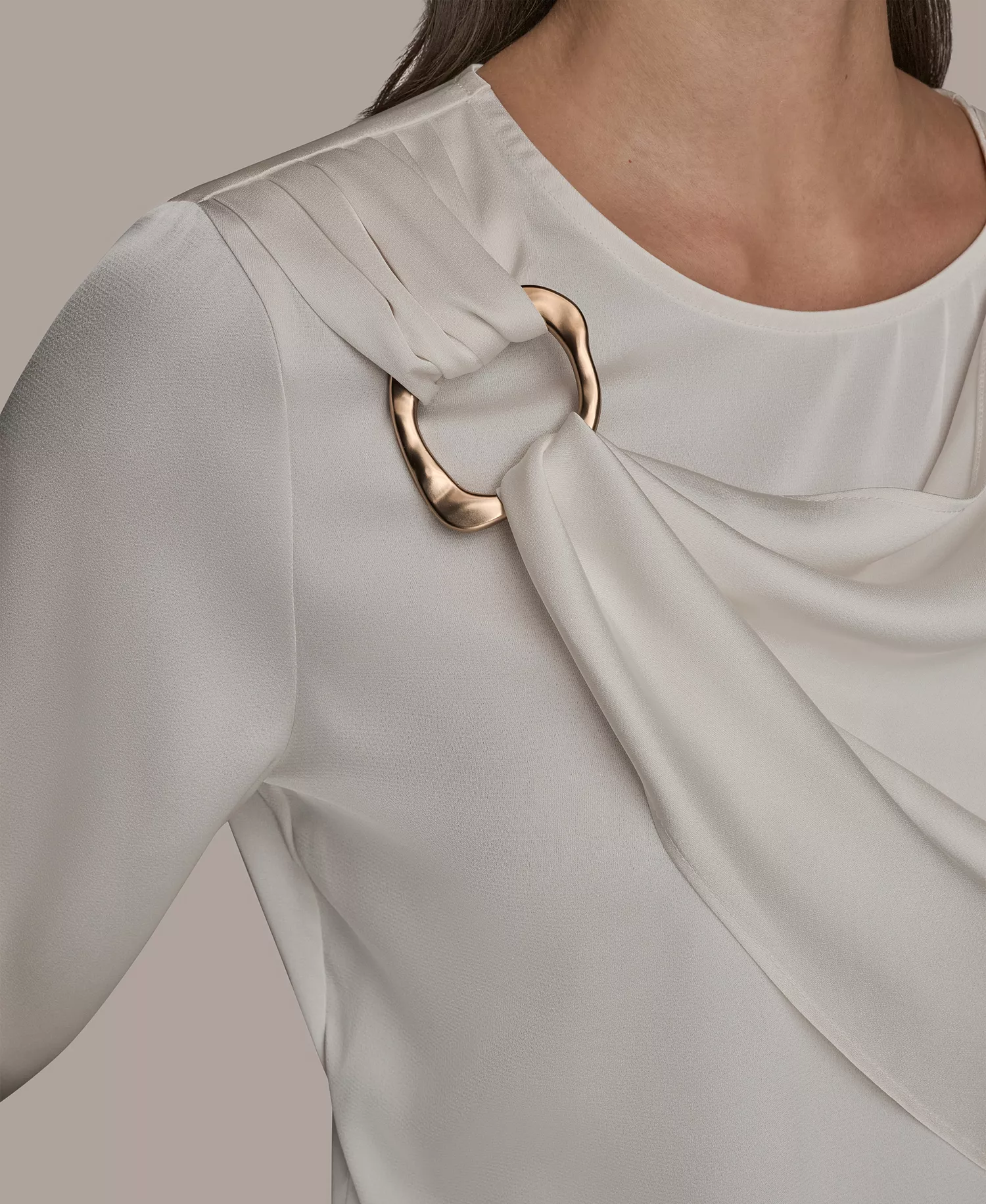 Women's Scoop Neck Long-Sleeve Top - Cream - L