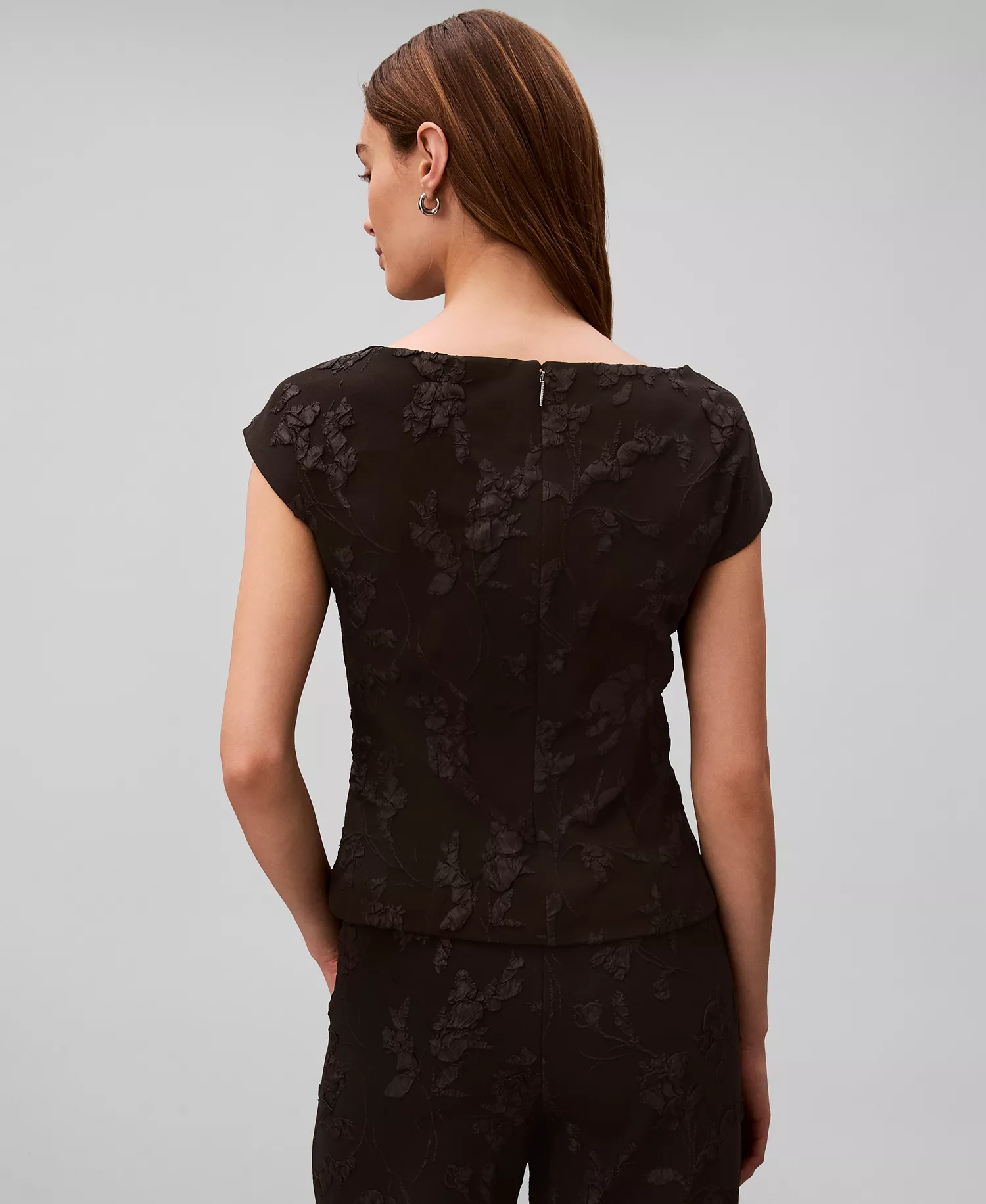 Women's Short-Sleeve Top - Black Floral Cuttings Cloque Jacquard - 10