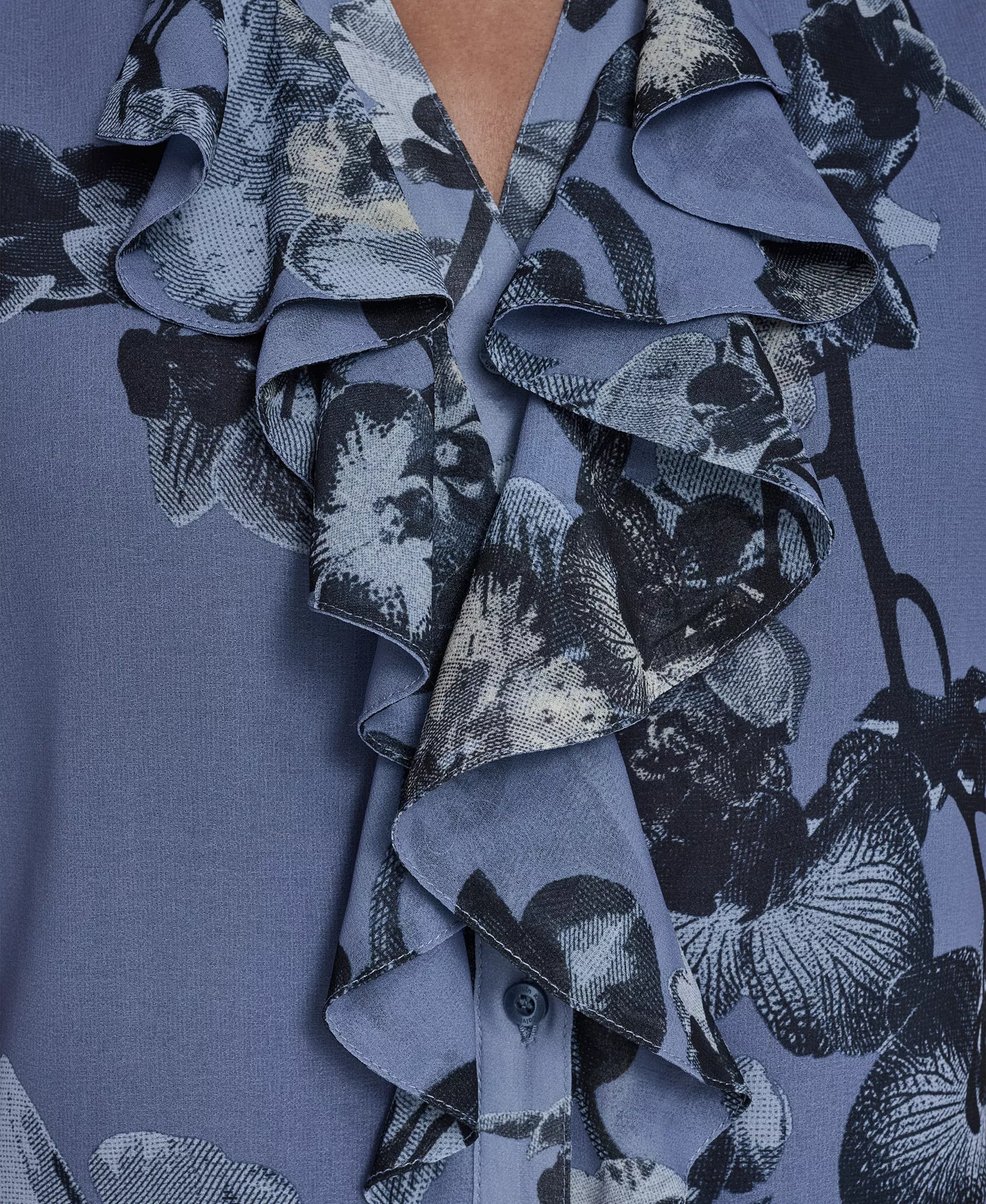 Women's Printed Ruffle Front Top - Flint/black Multi - L