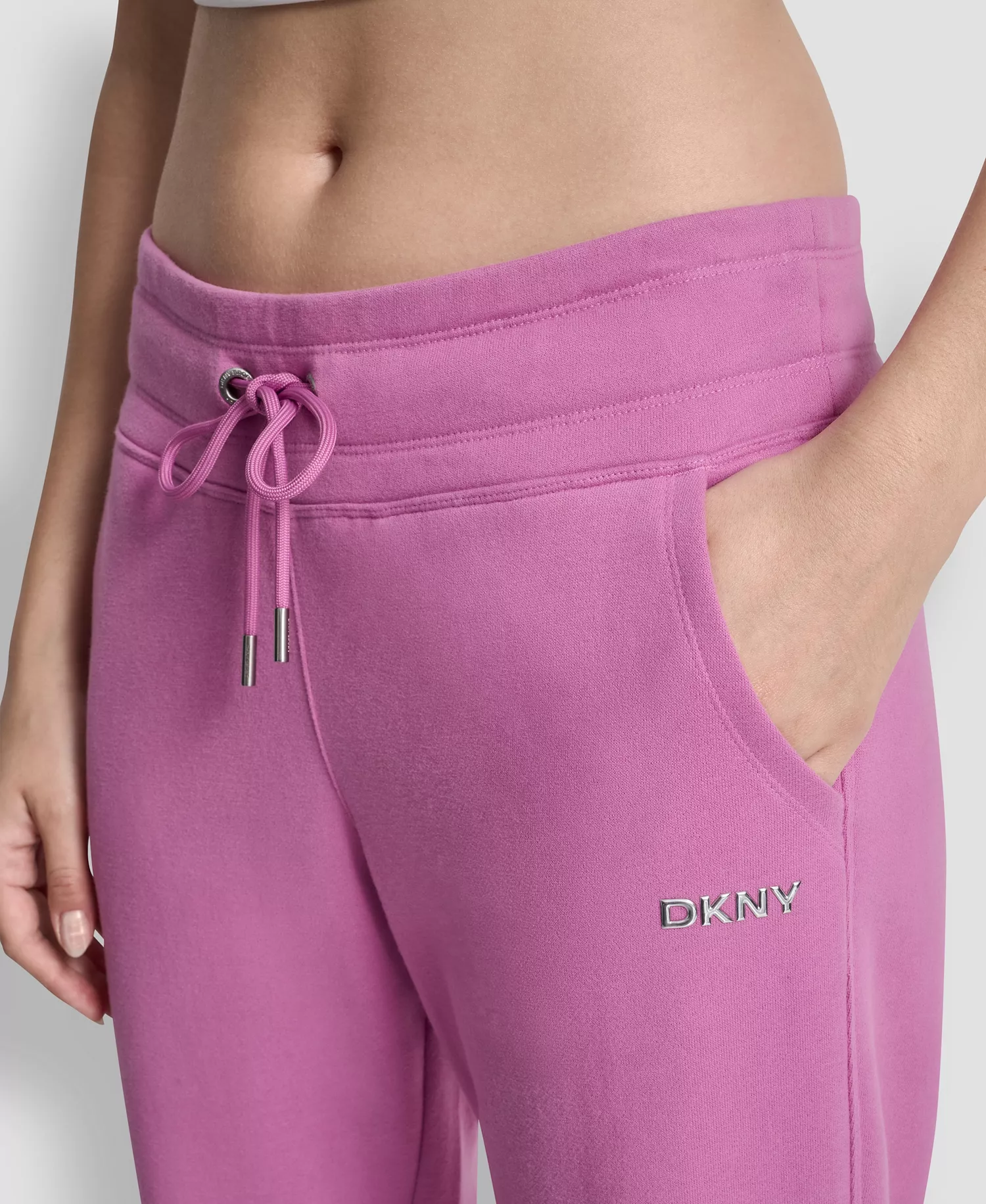 Women's Metallic Bubble Slim Fit Jogger Pants - Crocus - L