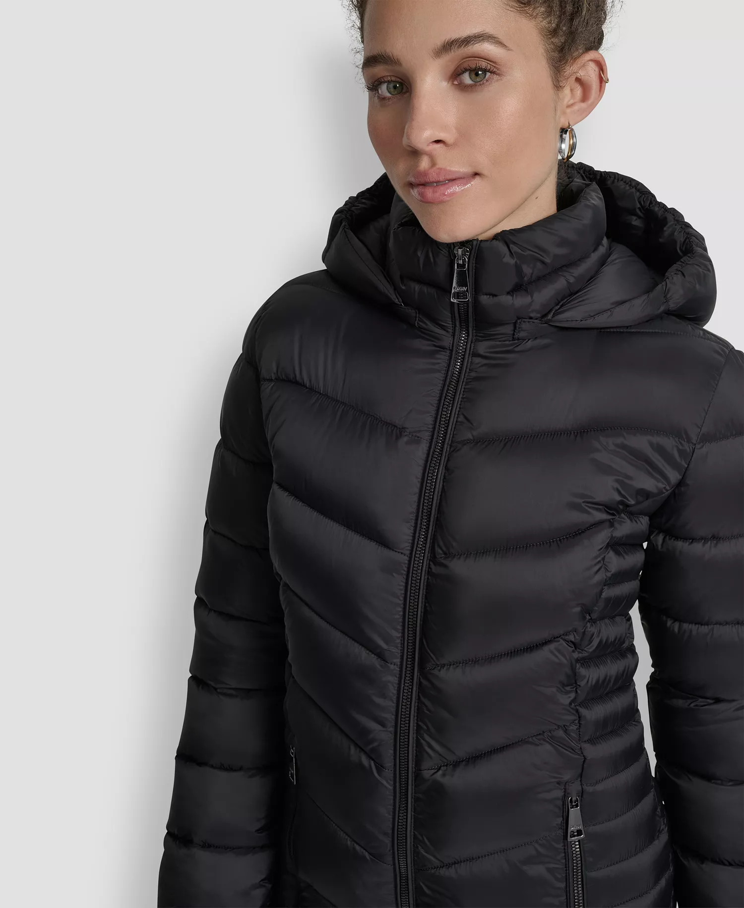 Women's Chevron-Quilted Full-Zip Puffer Jacket - Black - L