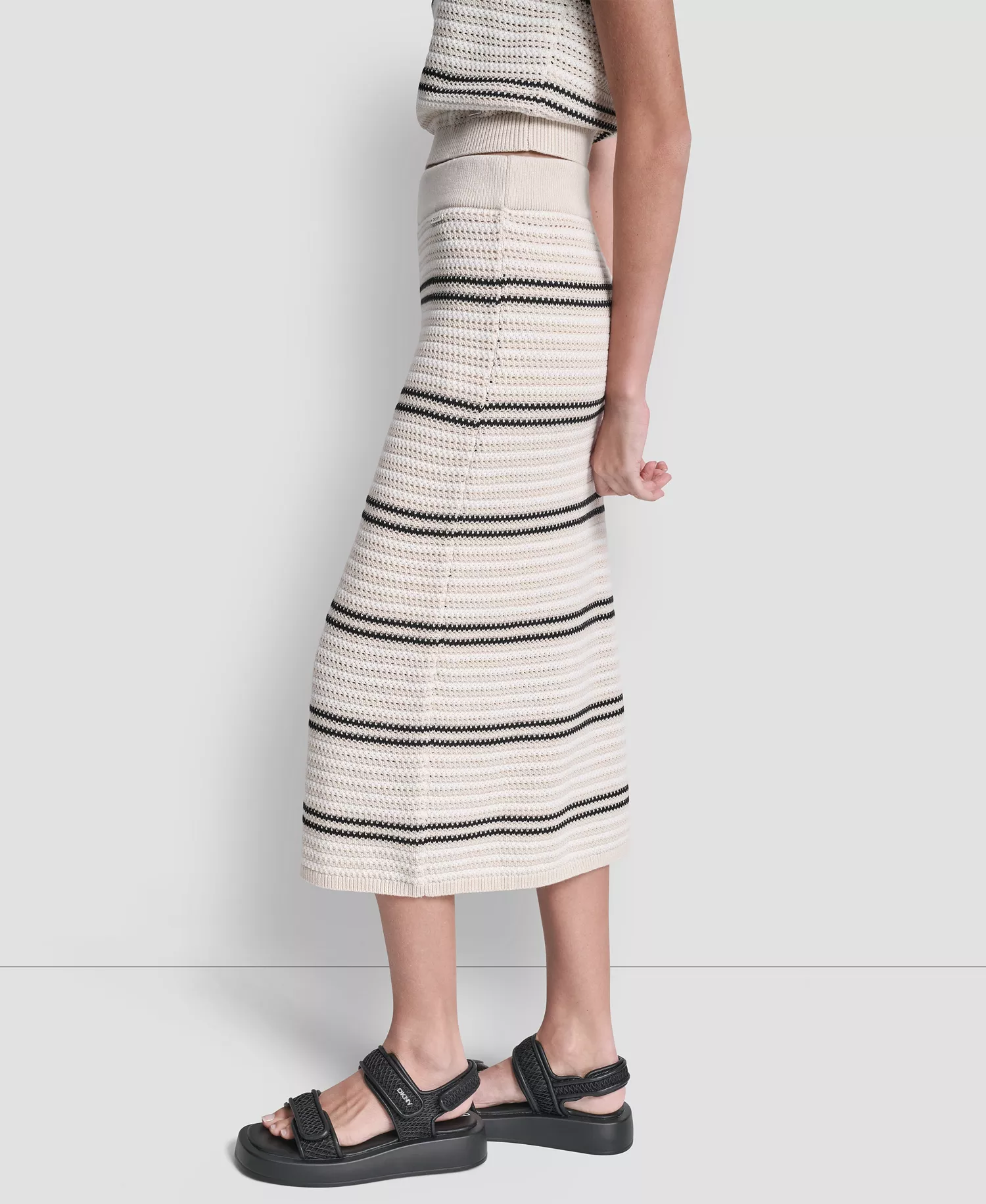 Women's Striped Pointelle Stitch Pull-On Midi Skirt - Natural/ivory/black - L