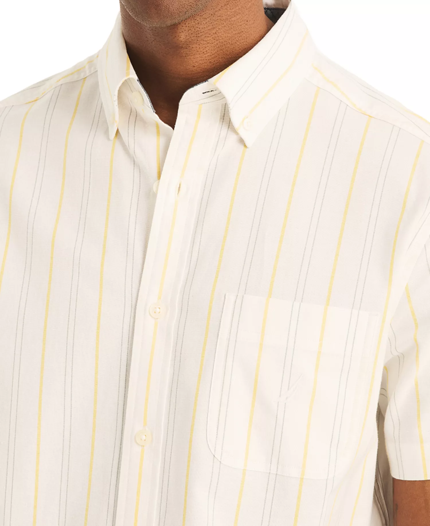 Men's Short Sleeve Button Front Striped Shirt - Bright White - L