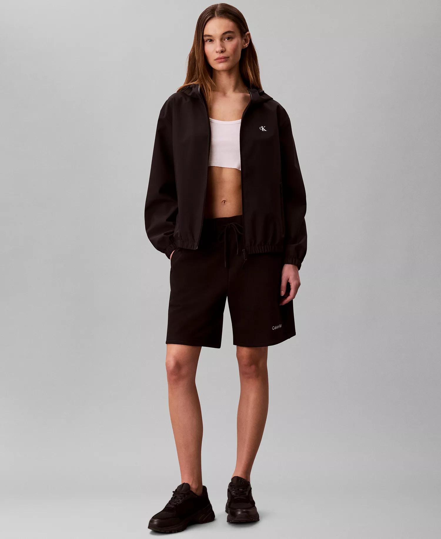 Women's Fleece Mid-Rise Shorts - Black - L